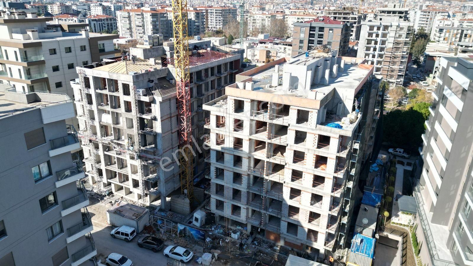 Bayraklı Mansuroğlu 1+1 Satılık Daire