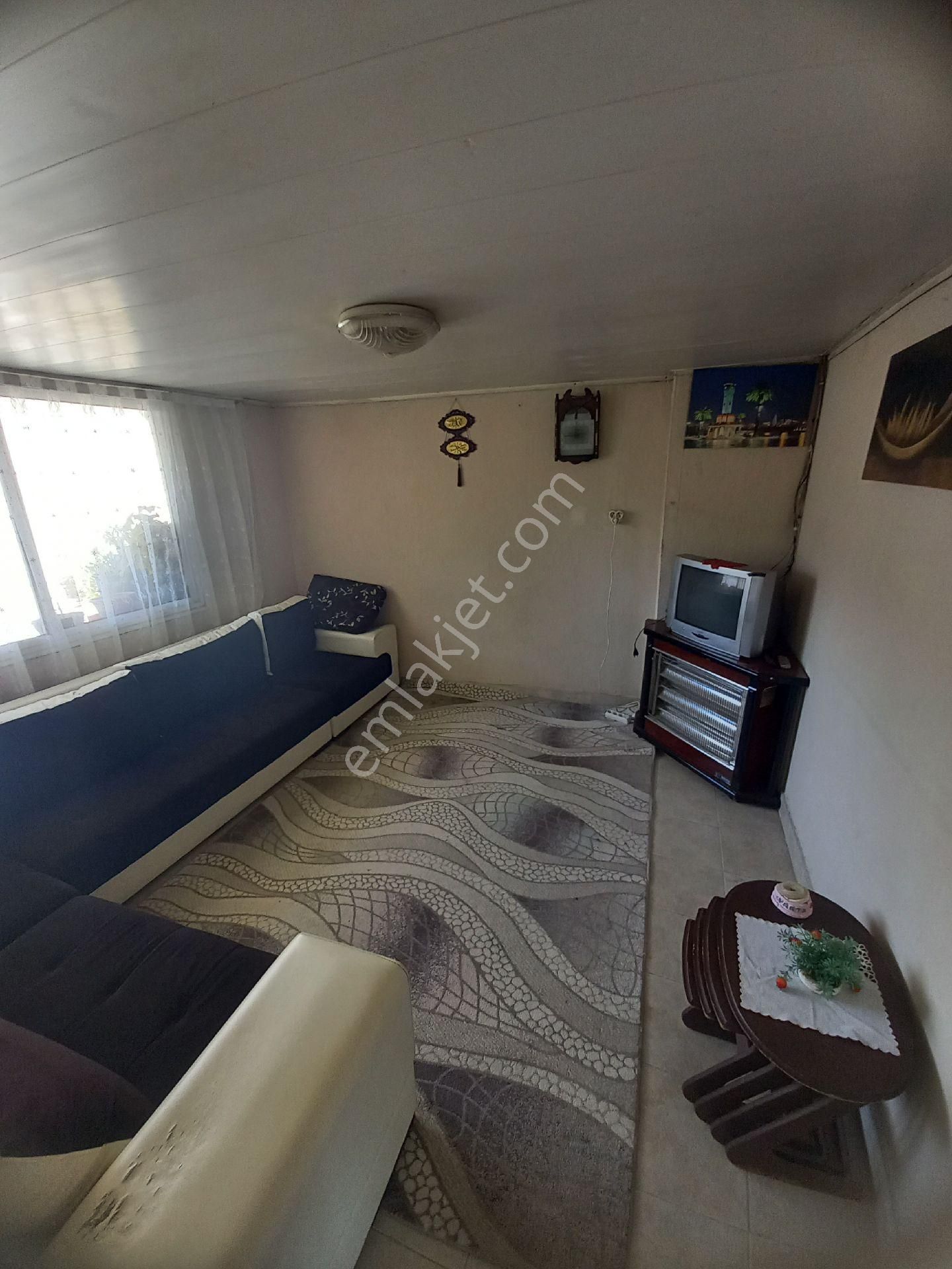 Bayraklı Muhittin Erener Kiralık Daire Burax Emlaktan Bayraklı M.erener Mahallesınde Eşyalı 2+1 Kıralık Daire