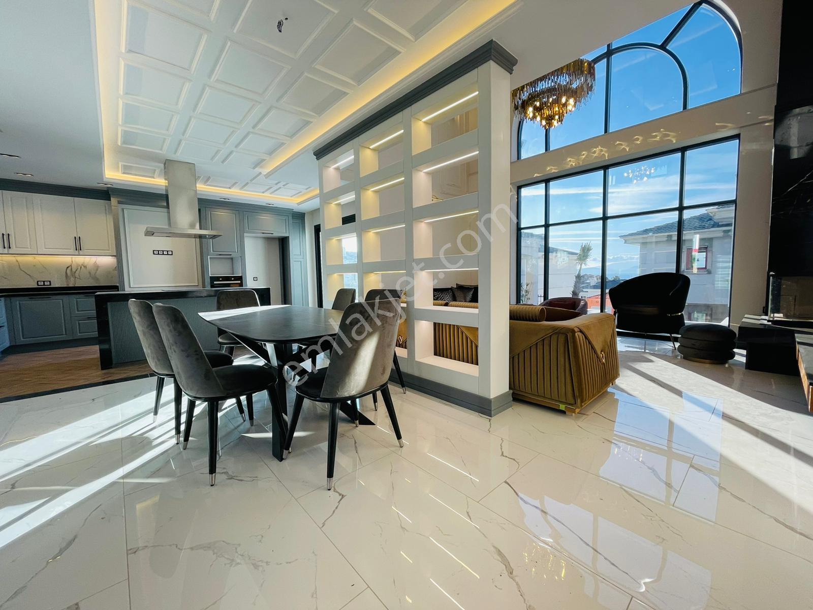 Manzara-özel Havuz-bahçe-otopark-yerden Isıtma-ultra Lüx-580 M2 Müstakıl - Görsel 10
