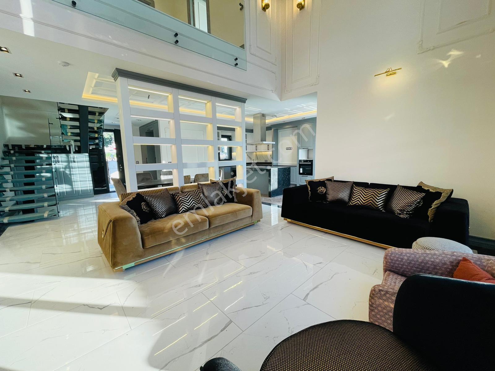 Manzara-özel Havuz-bahçe-otopark-yerden Isıtma-ultra Lüx-580 M2 Müstakıl - Görsel 12