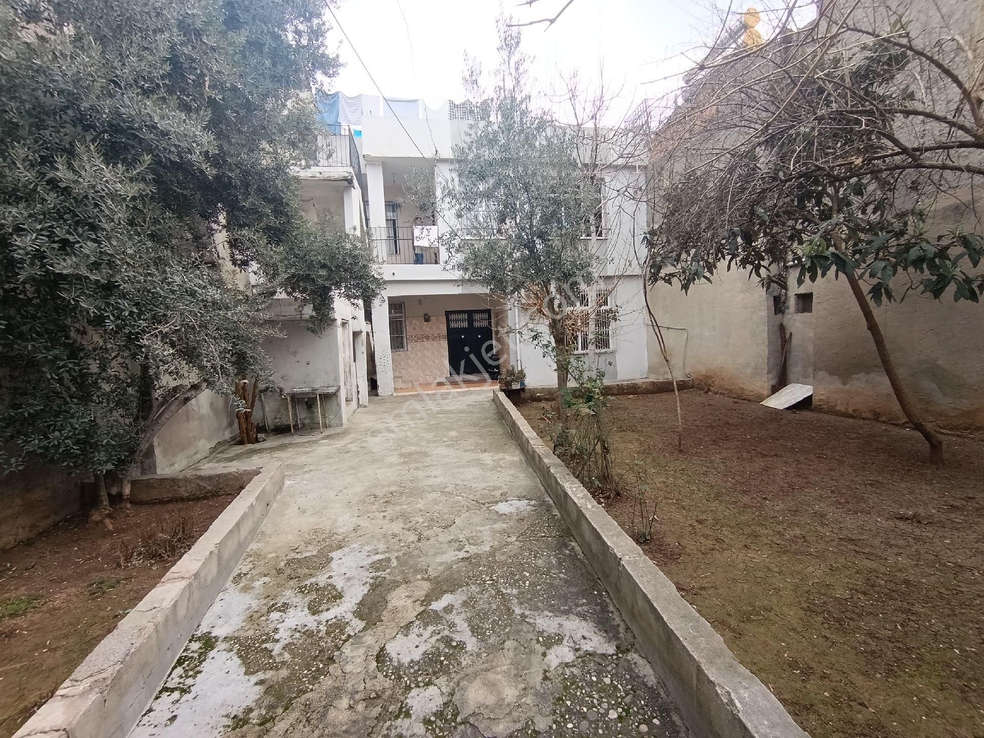 Dağlıoğlu Mahallesi'nde 2 Katlı Bahçeli Satılık Ev - Görsel 3