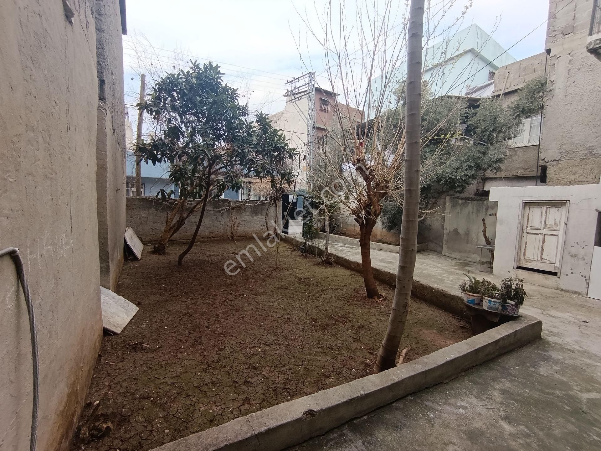 Dağlıoğlu Mahallesi'nde 2 Katlı Bahçeli Satılık Ev - Görsel 4