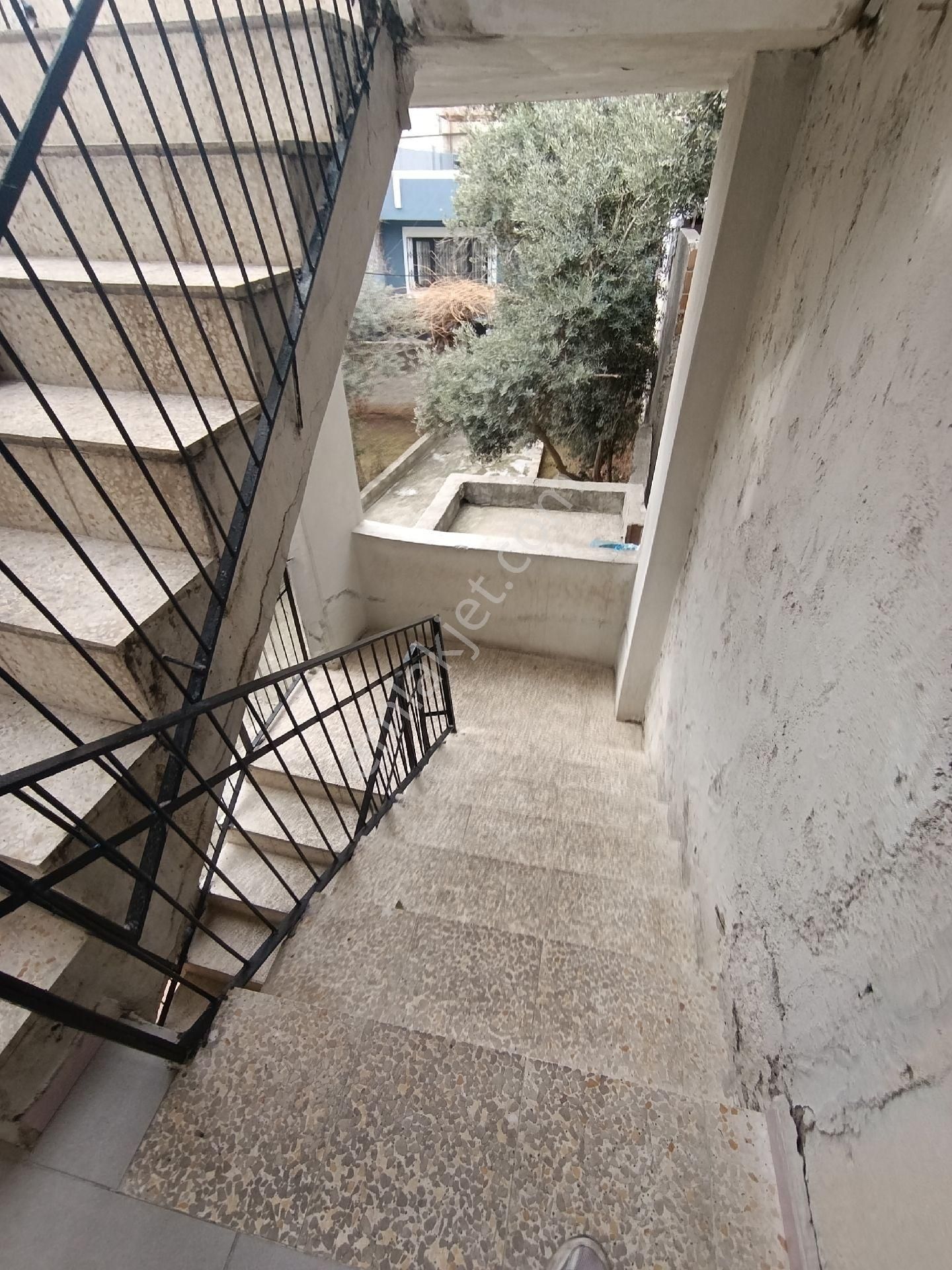 Dağlıoğlu Mahallesi'nde 2 Katlı Bahçeli Satılık Ev - Görsel 30