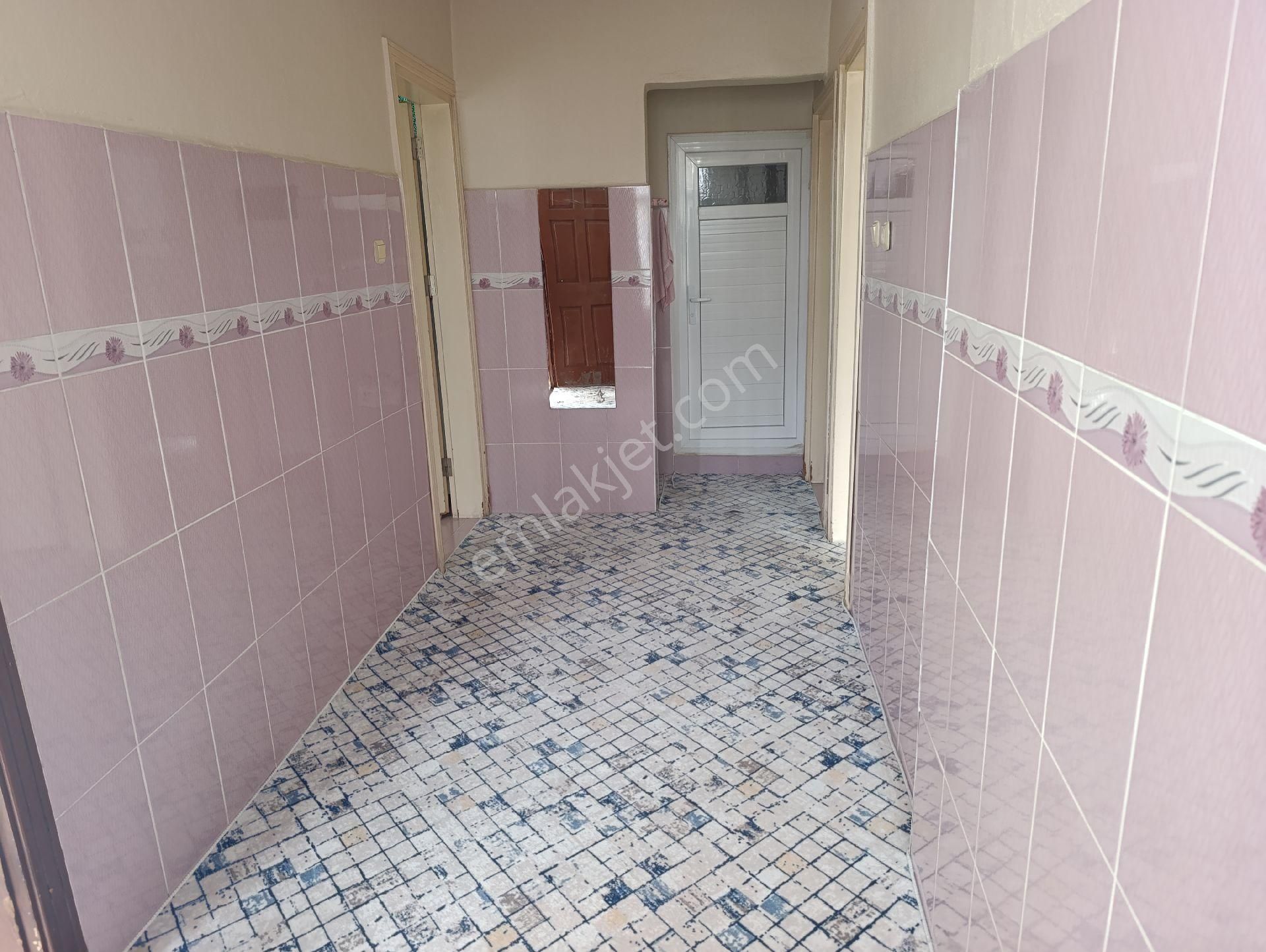 Dağlıoğlu Mahallesi'nde 2 Katlı Bahçeli Satılık Ev - Görsel 25