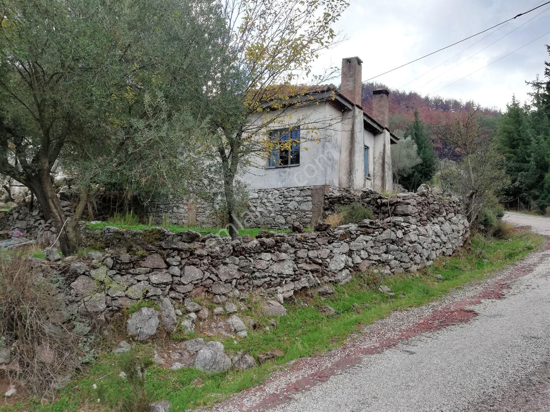 Marmaris Osmaniye'de Satılık, 1.900 M2 Arsa İçinde Müstakil Ev - Görsel 28