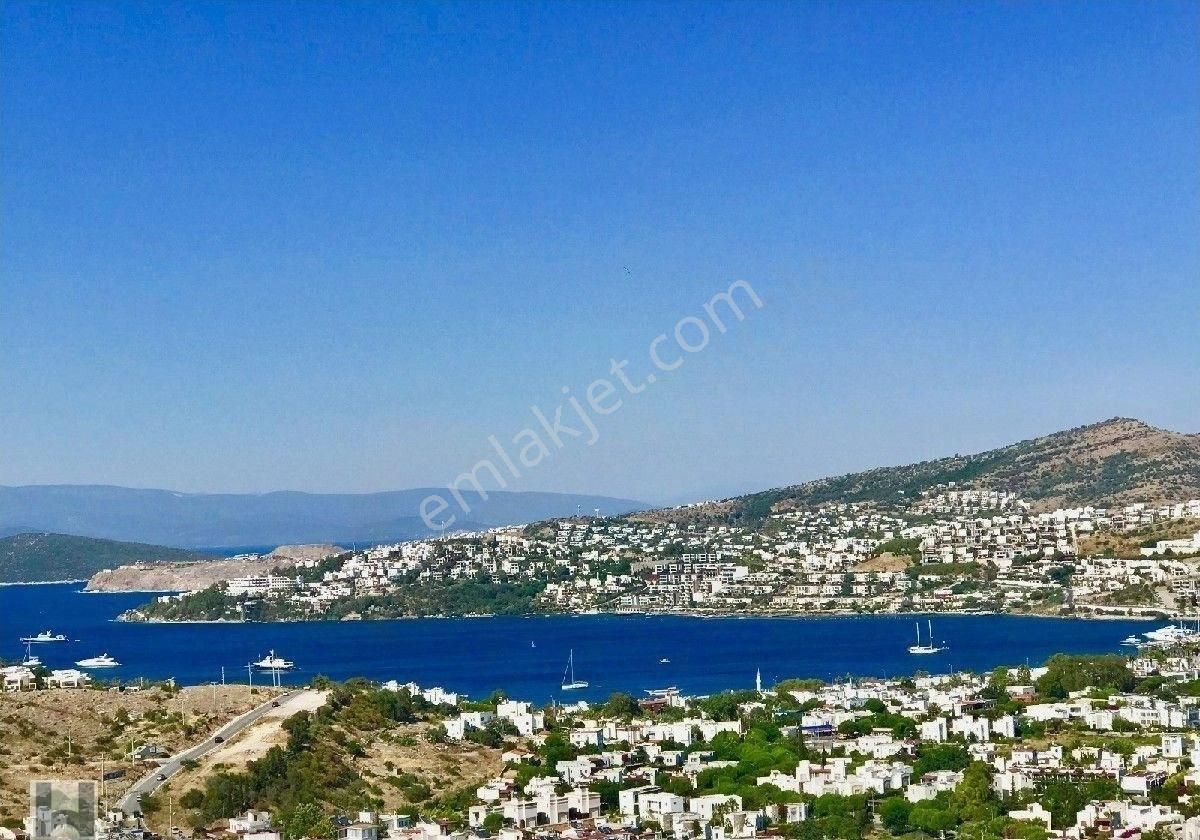 Bodrum Gündoğan Satılık Villa Gündoğanda Satılık Eşyalı Villa İngilizden Acil Ev Deniz Manzaralı Triplex Fırsat Kaçırmayın Merkezd