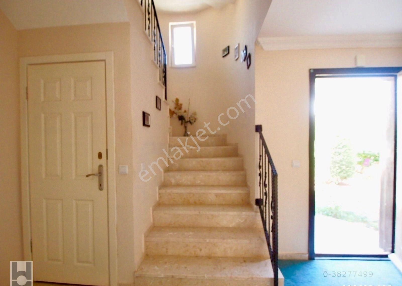 İngilizden Satılık Müstakil Villa Özel Havuz,plajlı Bakımlı Ev Kaçırmayın Bakımlı Villa Geniş Bahçel - Görsel 12