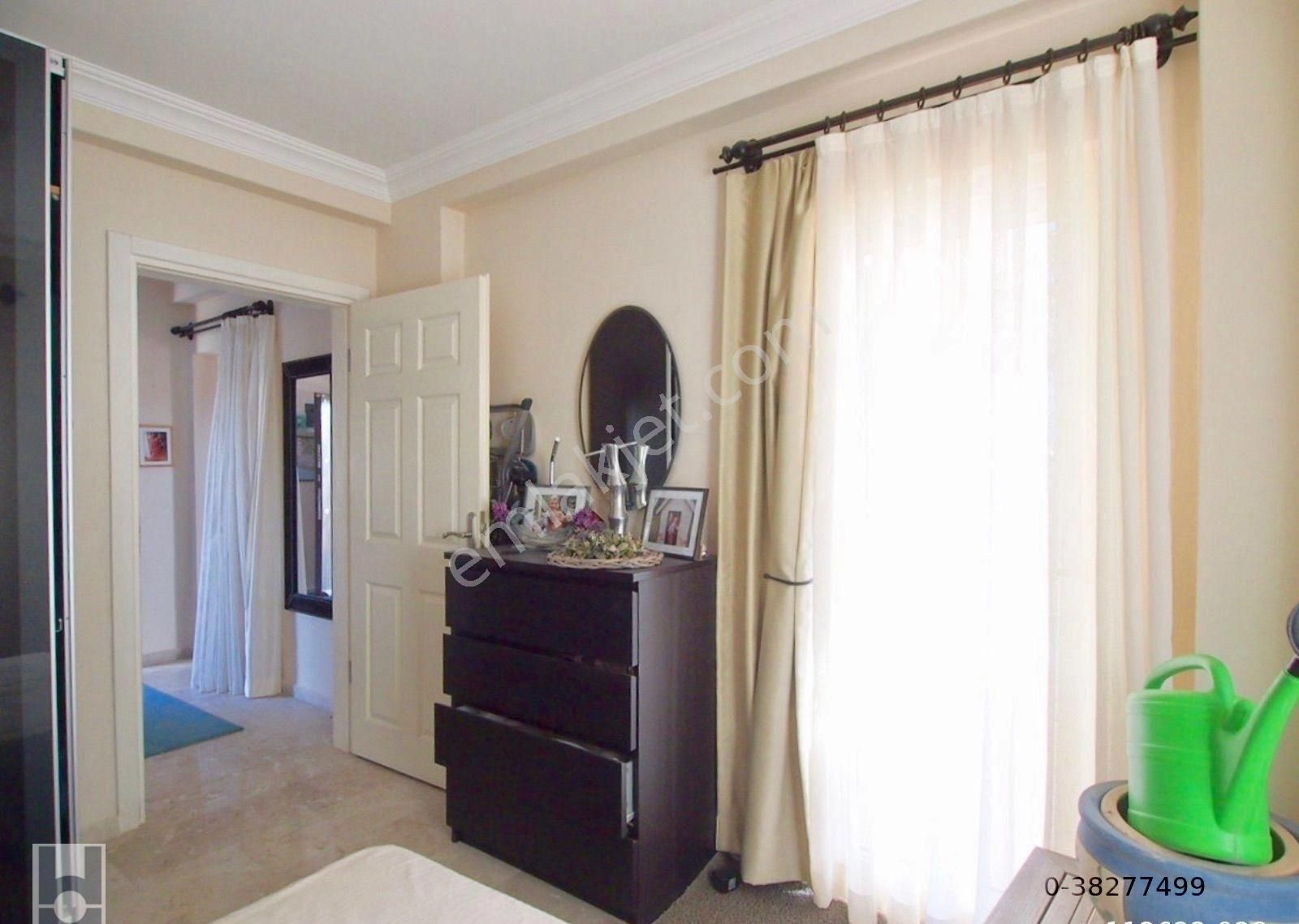 İngilizden Satılık Müstakil Villa Özel Havuz,plajlı Bakımlı Ev Kaçırmayın Bakımlı Villa Geniş Bahçel - Görsel 4