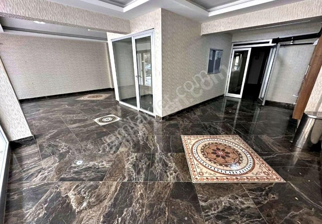 Cengizhan'da Merkezi Konumda 3+1 Asansörlü Tek Bloklu Site İçerisinde Satılık Daire!!! - Görsel 22