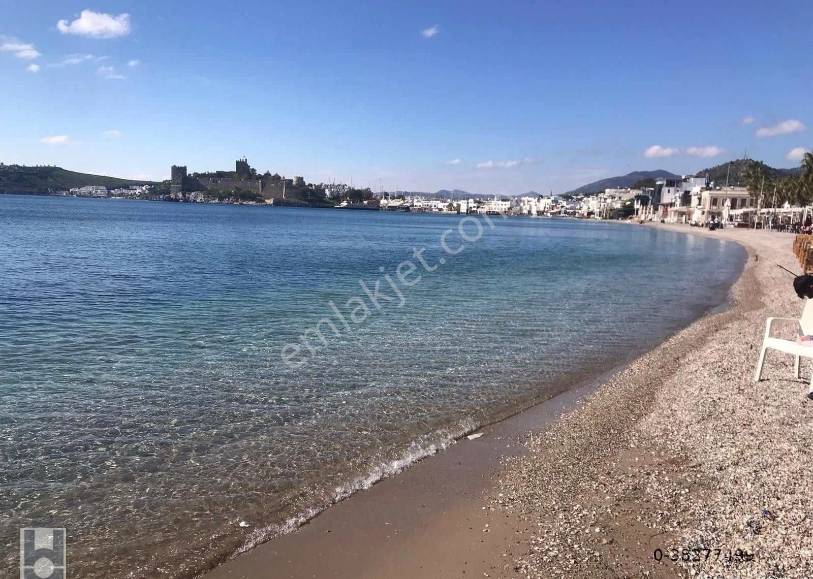 Bodrum'da Satılık Müstakil Yeni Ev Tek Katlı Büyük Bahçeli villa Özel Olarak Tasarlanmış Yeni Yapım - Görsel 18