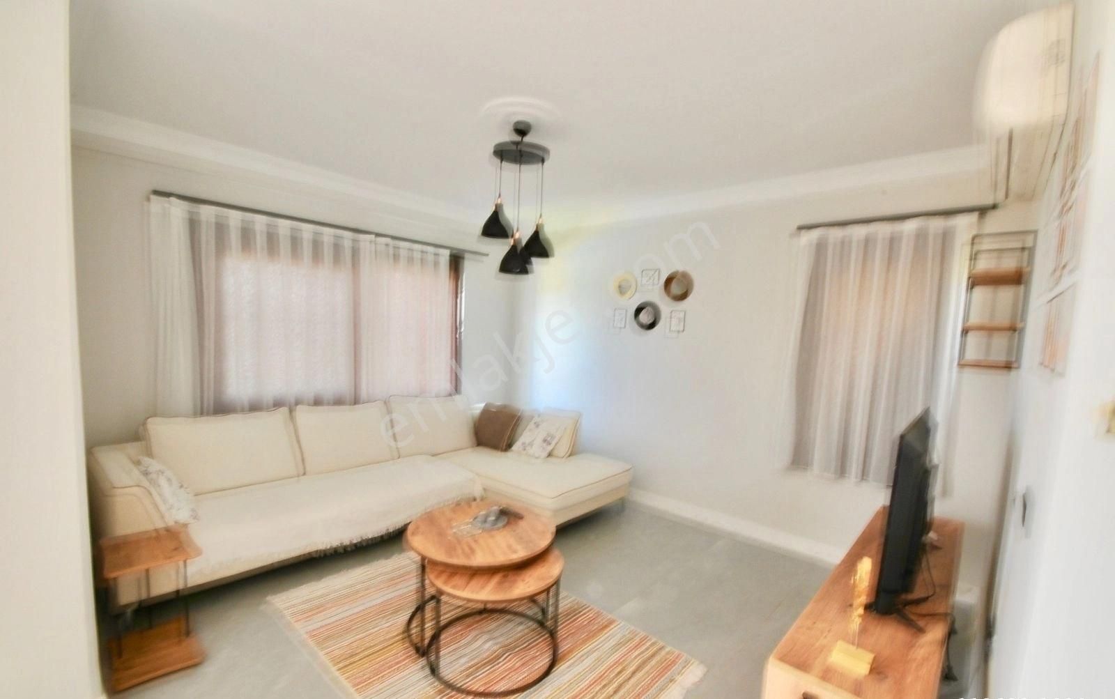 Satılık Müstakil Villa Özel Havuzlu Büyük Bahçeli Lüks Yeni Ev Özel Plajlı Tadilatlı Lüks Sıfır Eşya - Görsel 21