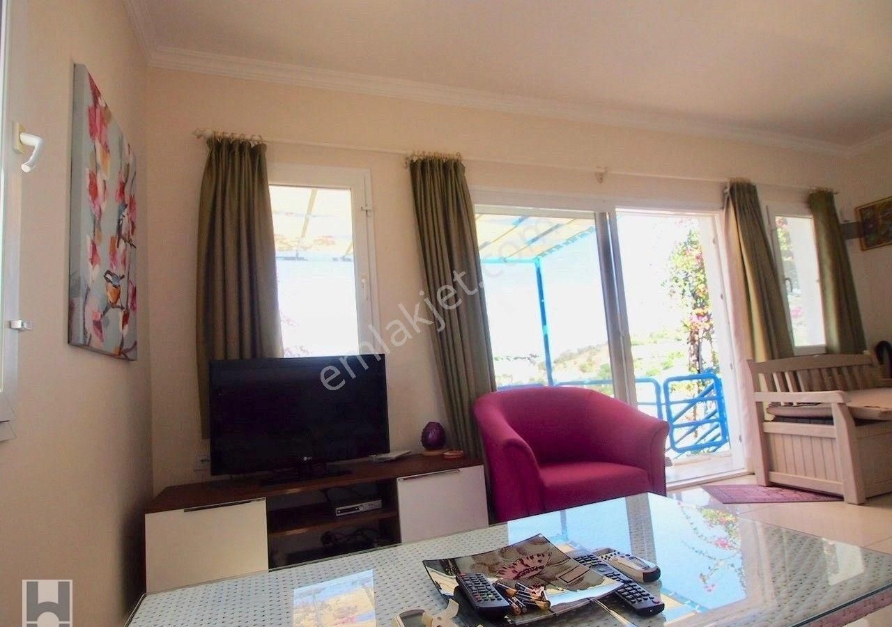 Yalıkavak Merkezde Satılık Daire Yabancıdan Eşyalı Uygun Ev Her Yere Düz Ayak Yakın Kaçmaz Konumda - Görsel 29