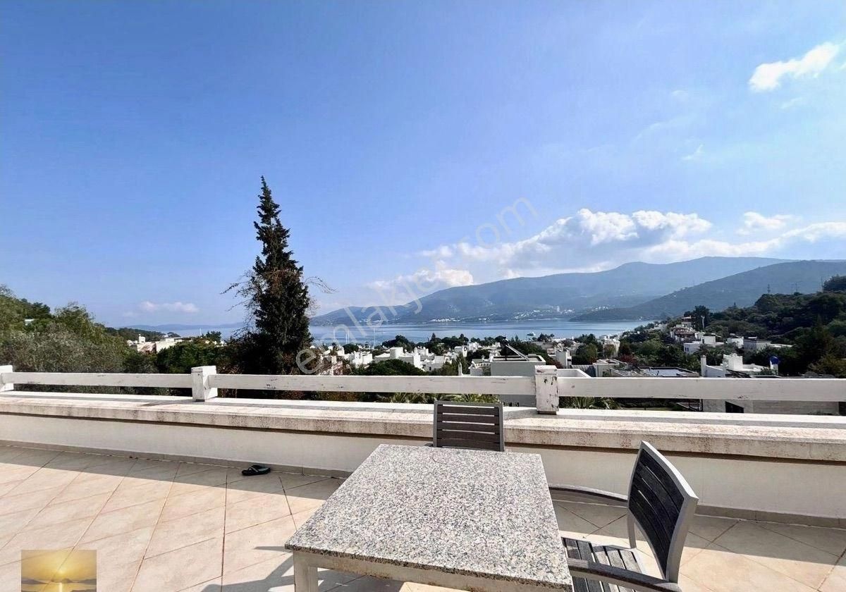 Müstakil Büyük Bahçeli Lüks Taş Ev Özel Havuzlu Denize 300 Metre Bulunmaz Fırsat Lüks Villa - Görsel 25