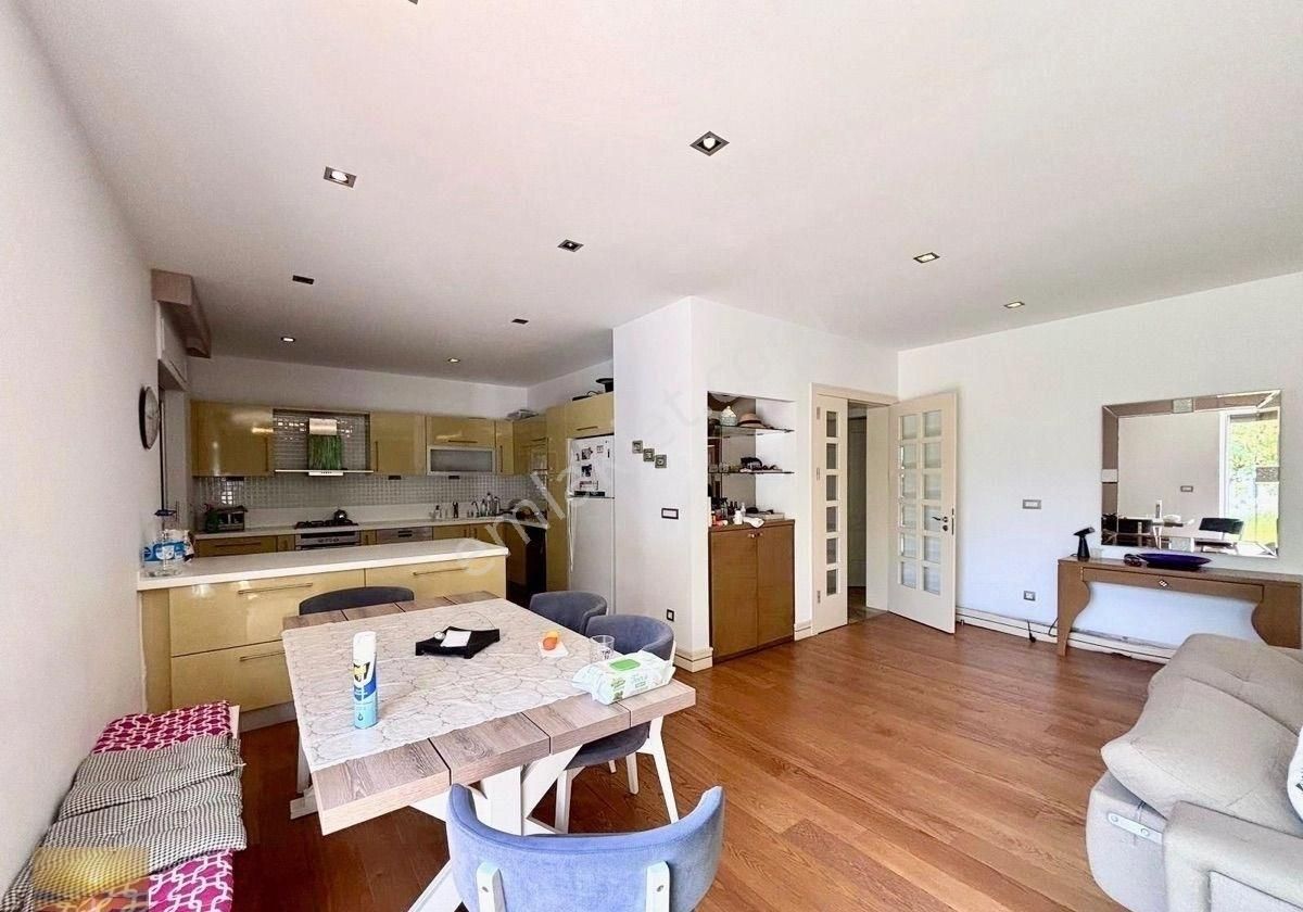 Müstakil Büyük Bahçeli Lüks Taş Ev Özel Havuzlu Denize 300 Metre Bulunmaz Fırsat Lüks Villa - Görsel 23