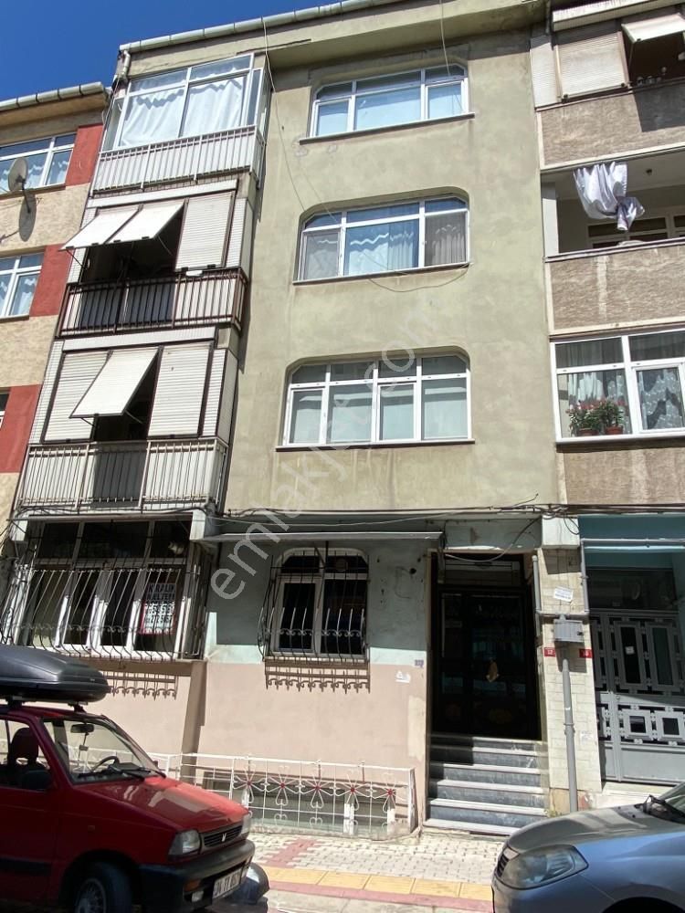 Bakırköy Osmaniye Satılık Daire Bakırköy Osmaniye Fildamı Sokakta Yüksek Giriş 1+1