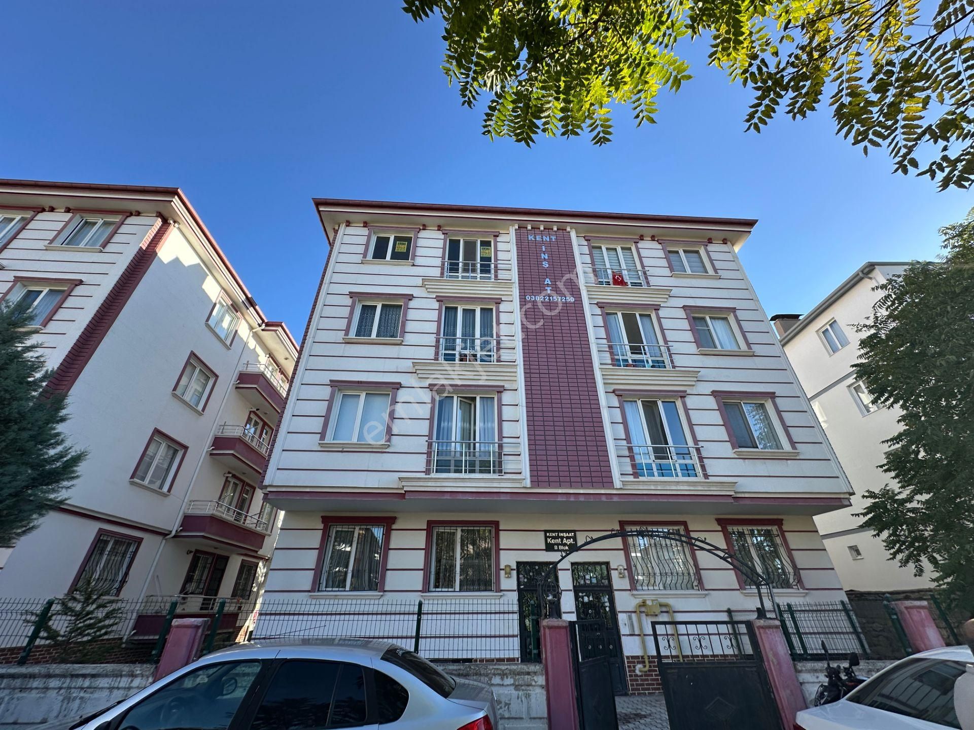 Aksaray Merkez Ereğlikapı Kiralık Daire Ereğlikapı Mah.vatan Bilgisayar Arkası Kat:3 Asansör+güney Cephe