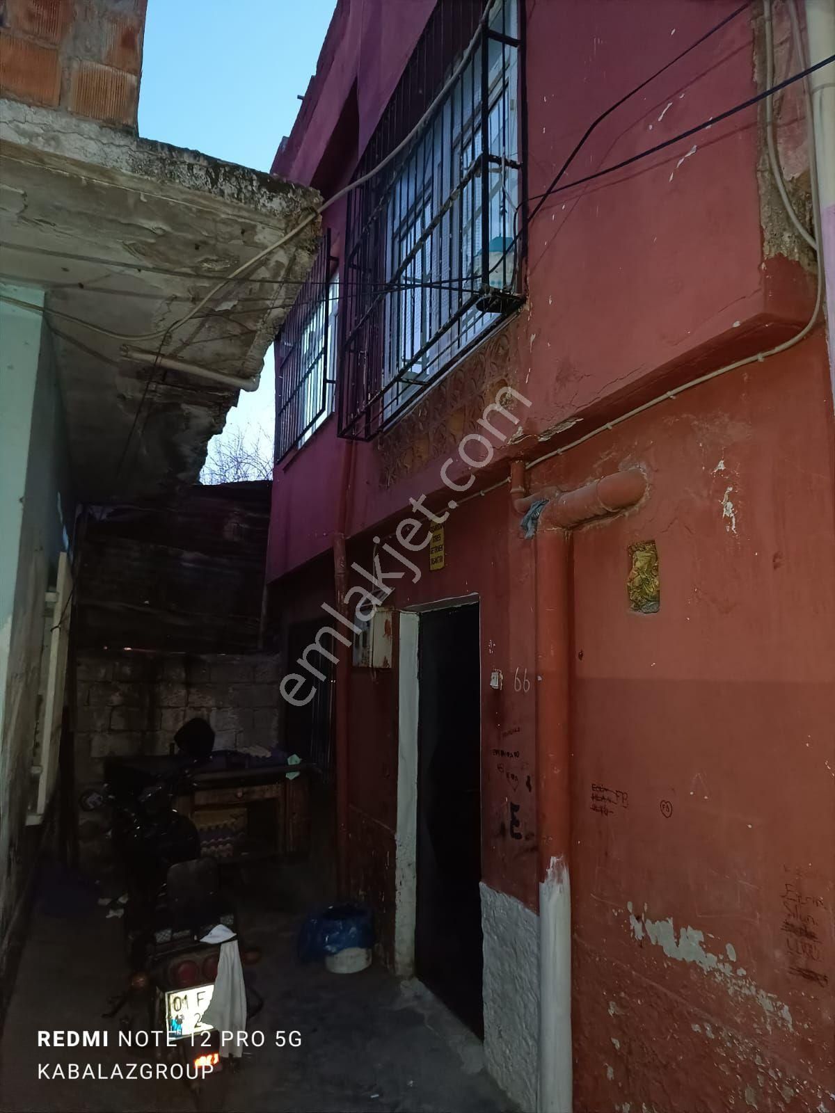 Seyhan Yenibey Satılık Müstakil Ev Adana Seyhan Yenibey Mah.55m² 2 Katlı 1+1 Fırsat Müstakil Ev