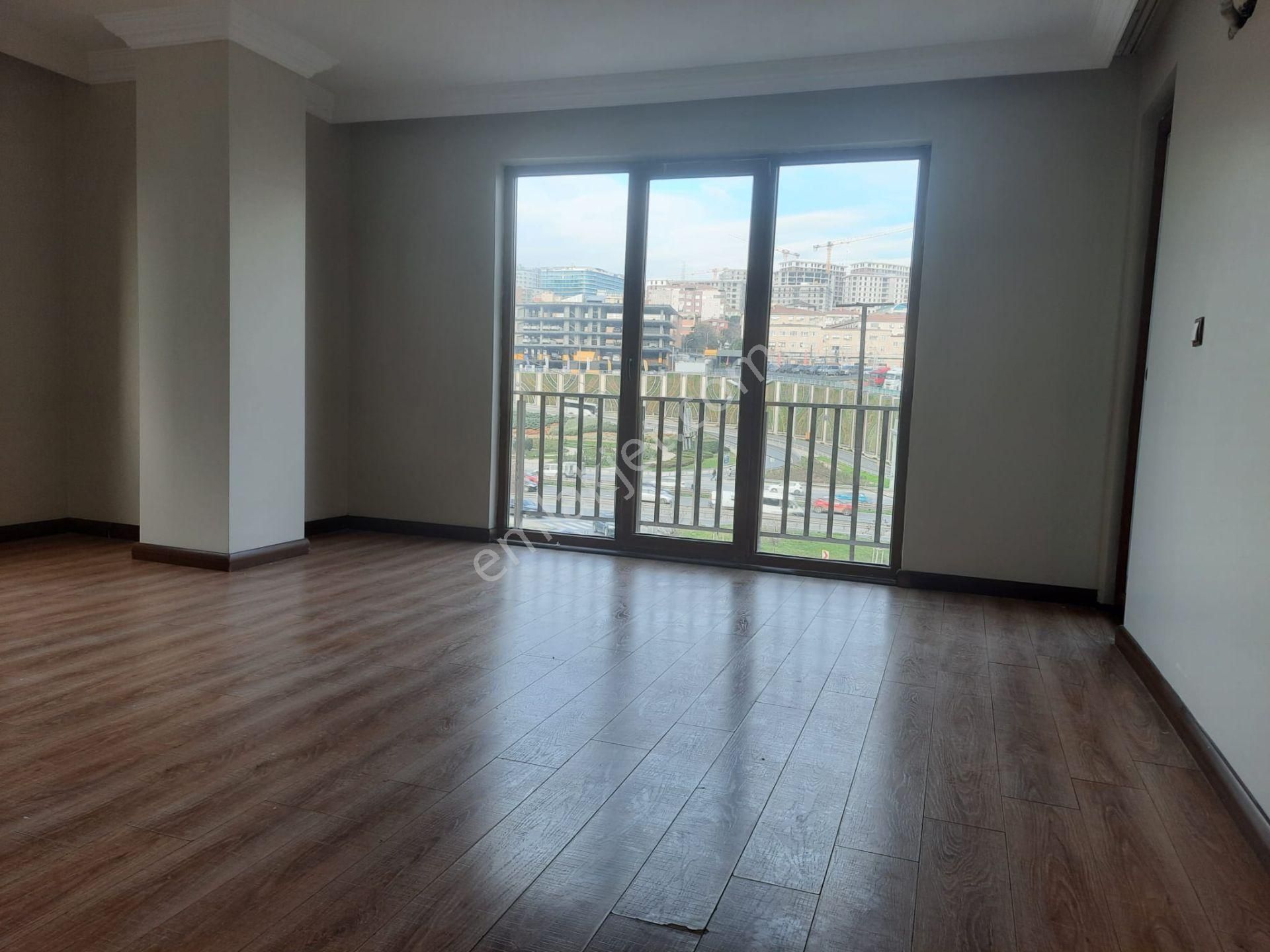 Pendik Bahçelievler Mh De, 10 Yaşında Binada 2+1 Kiralık Daire - Görsel 5