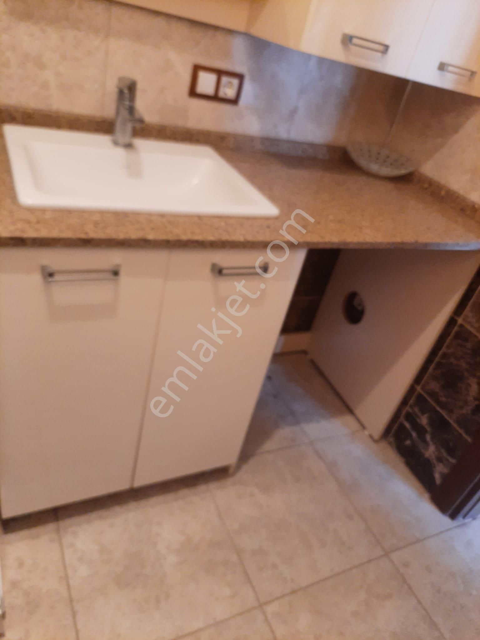 Pendik Bahçelievler Mh De, 10 Yaşında Binada 2+1 Kiralık Daire - Görsel 17