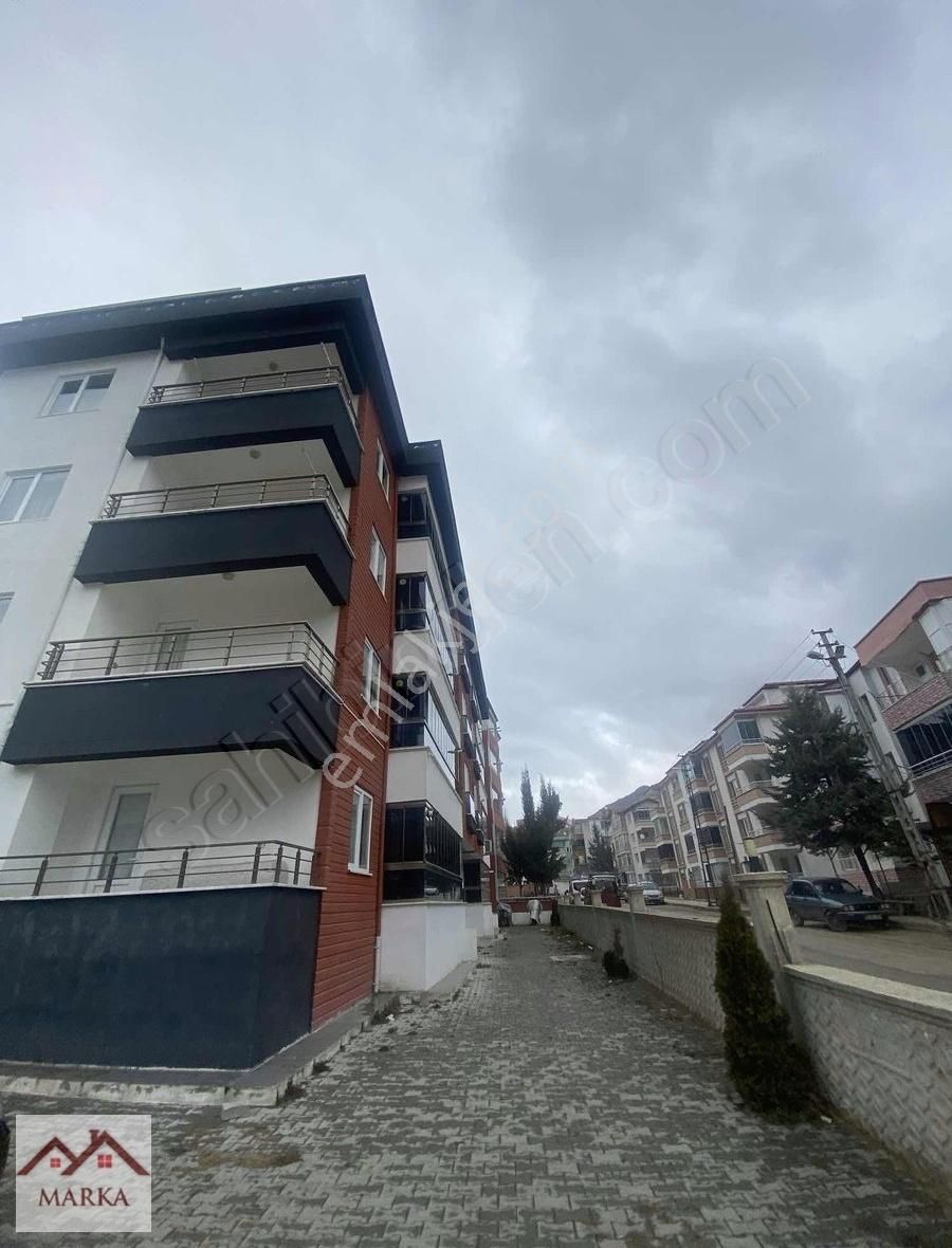 Amasya Merkez Akbilek Satılık Daire Marka Emlak'tan Akbılek Mahallesi Satılık 2+1 Sıfır Daire