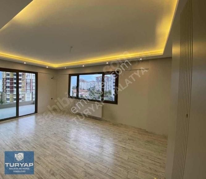 Yeşilyurt Karakavak Kiralık Daire Turyap Metropol'den Güngör Caddesinde 3+1 Kiralık Daire