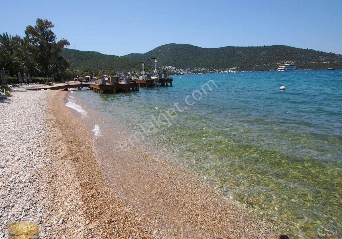 Bodrumda Satılık Denize Düzayak 100 Metre Bulunmaz Konumda Villa - Görsel 23