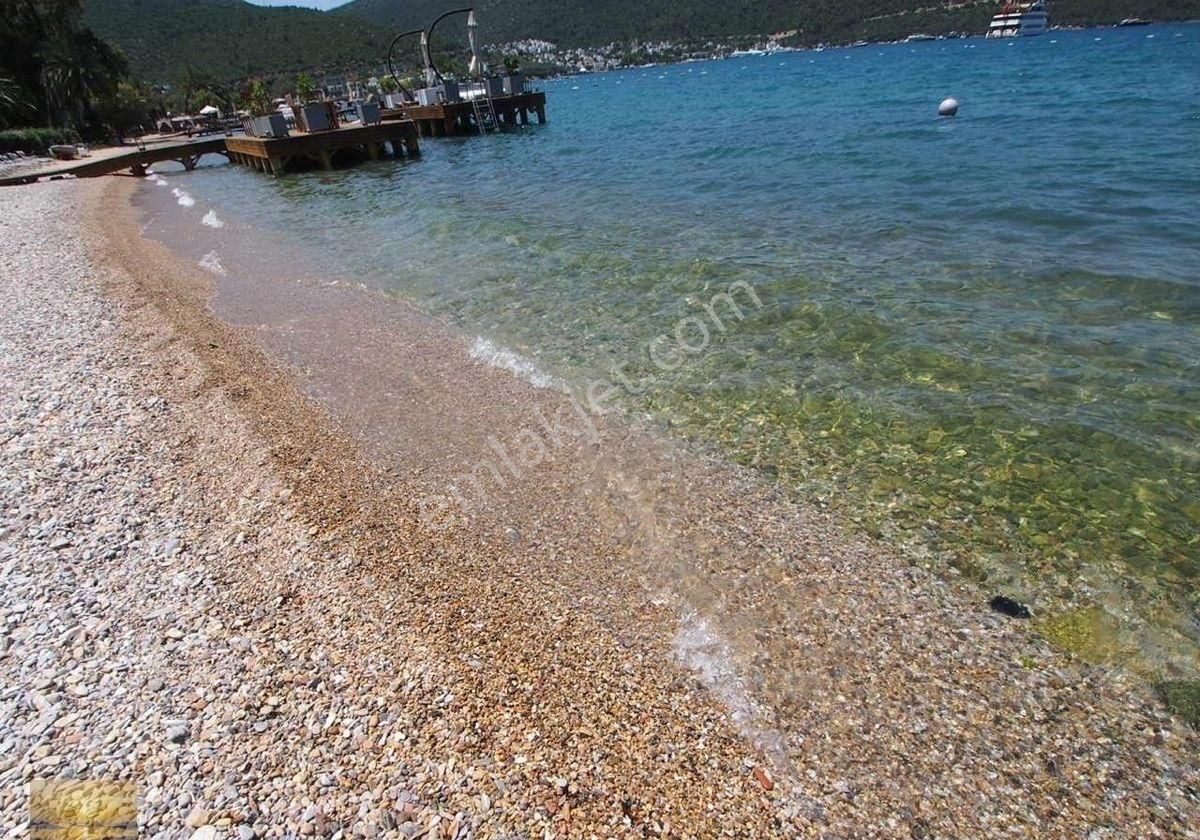 Bodrumda Satılık Denize Düzayak 100 Metre Bulunmaz Konumda Villa - Görsel 31