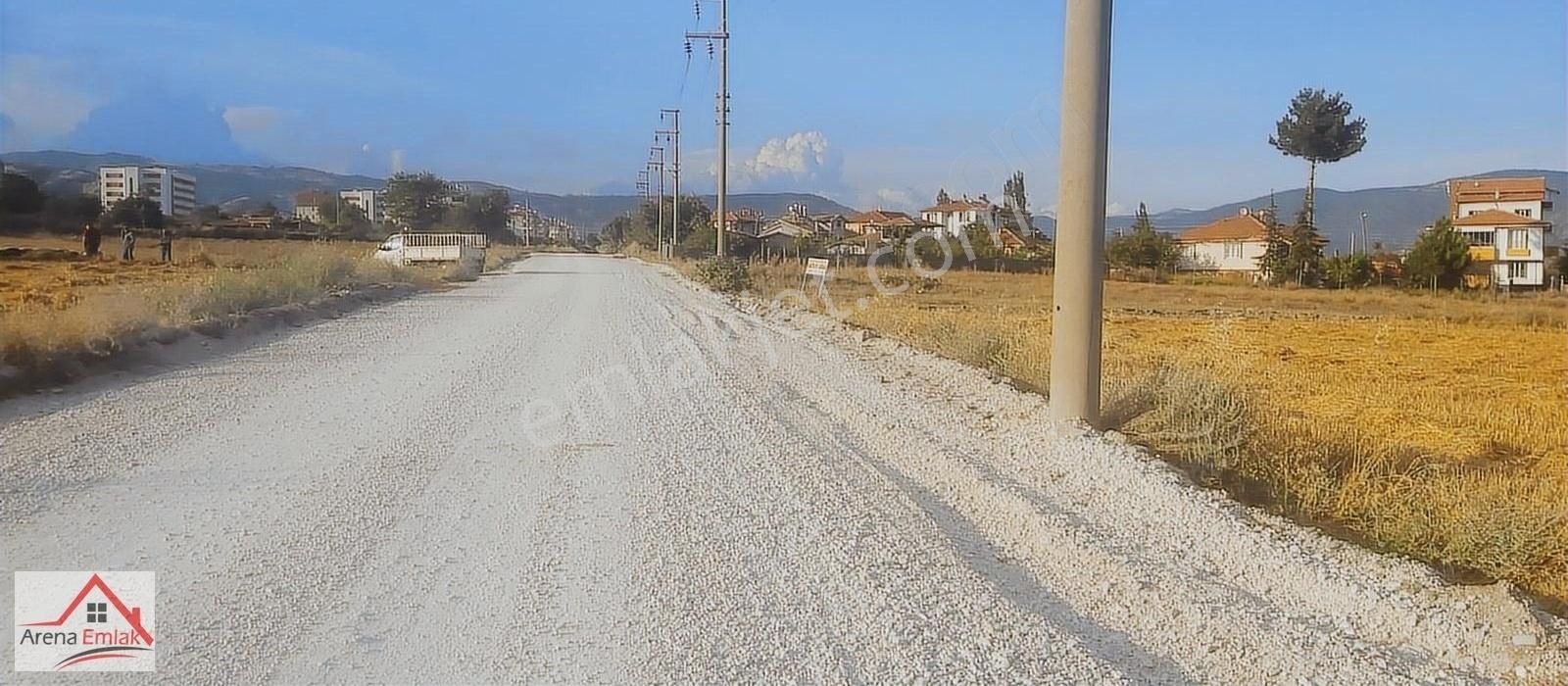 Turhal Emek Satılık Konut İmarlı Arena Emlak'tan Yatırımlık Cadde Üstü Arsa