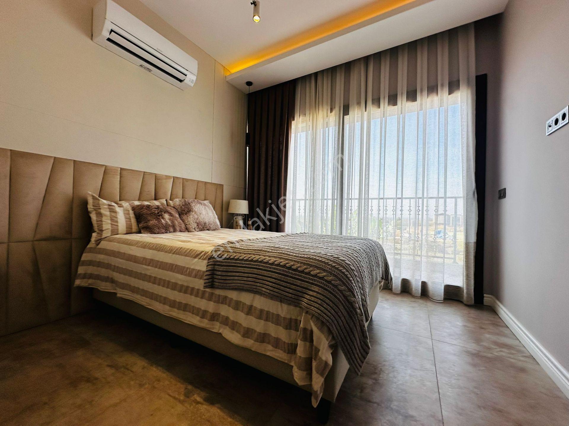 Guvenlık-özel Havuz-otopark-bahçe-lüx-akıllı Ev-yerden Isıtma-400 M2-tamamı Müstakil (köy Tadında) - Görsel 31