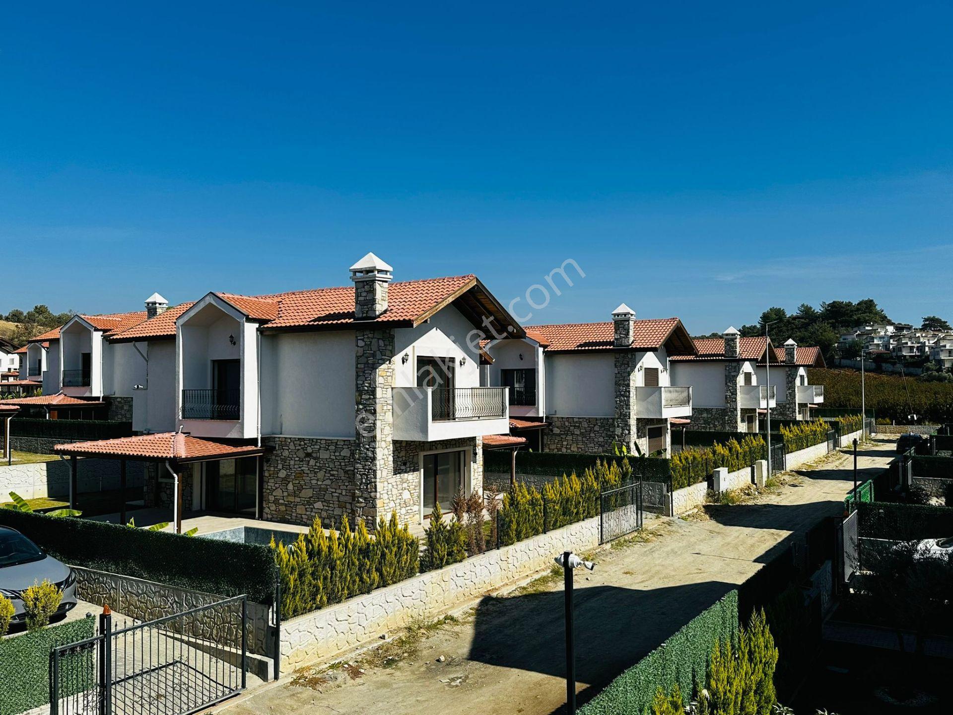 Guvenlık-özel Havuz-otopark-bahçe-lüx-akıllı Ev-yerden Isıtma-400 M2-tamamı Müstakil (köy Tadında) - Görsel 7