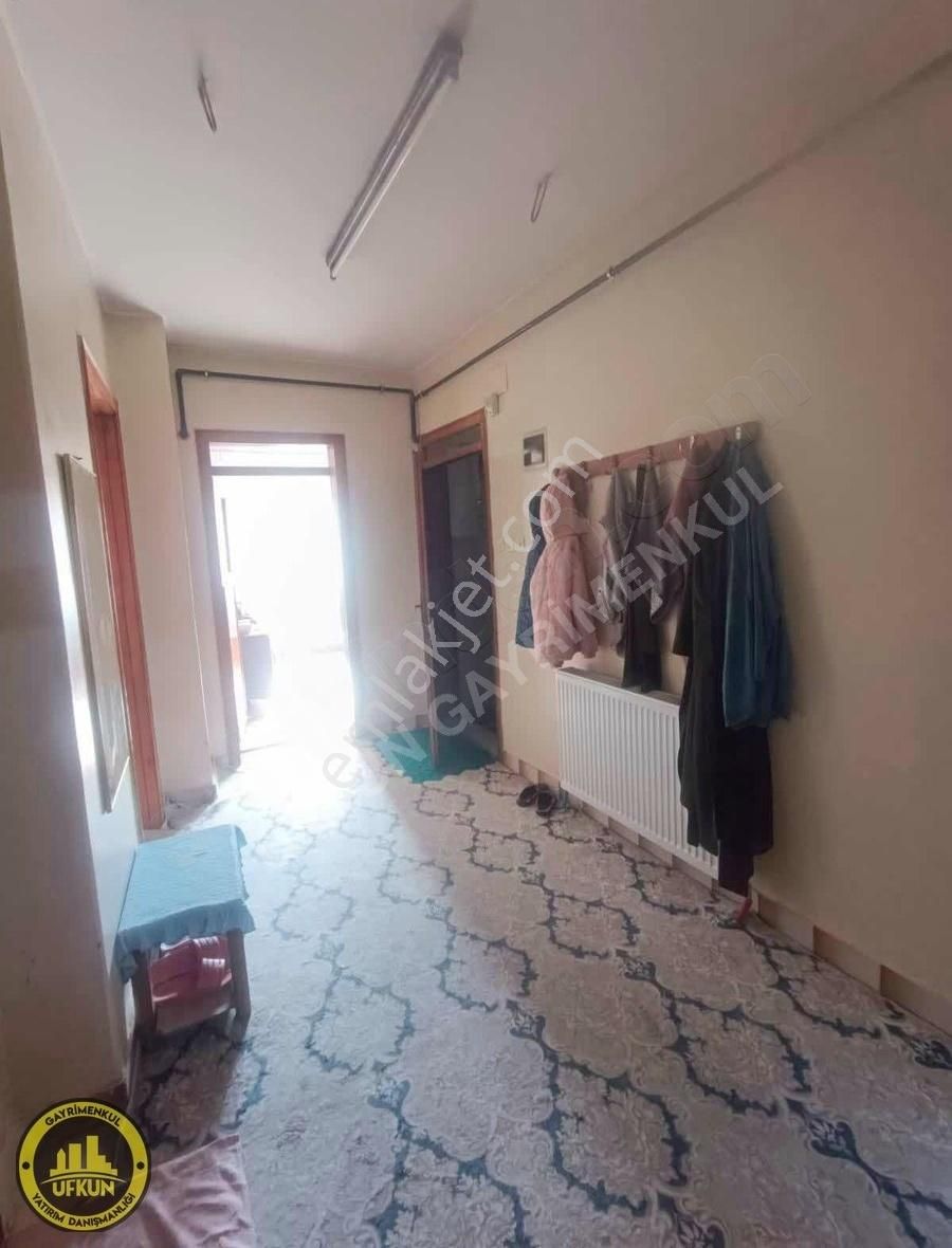 Cumhuriyet Mah Cadde Üzeri 2 Tane 2+1 Daire Ve 2 Dükkan - Görsel 5