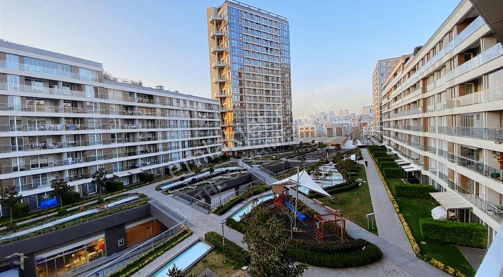 İstanbul Bağcılar Metroya Yakın Kiralık Daire Suryapı Corridor Da Kiralık 1+1 51m2 Daire Güneşli