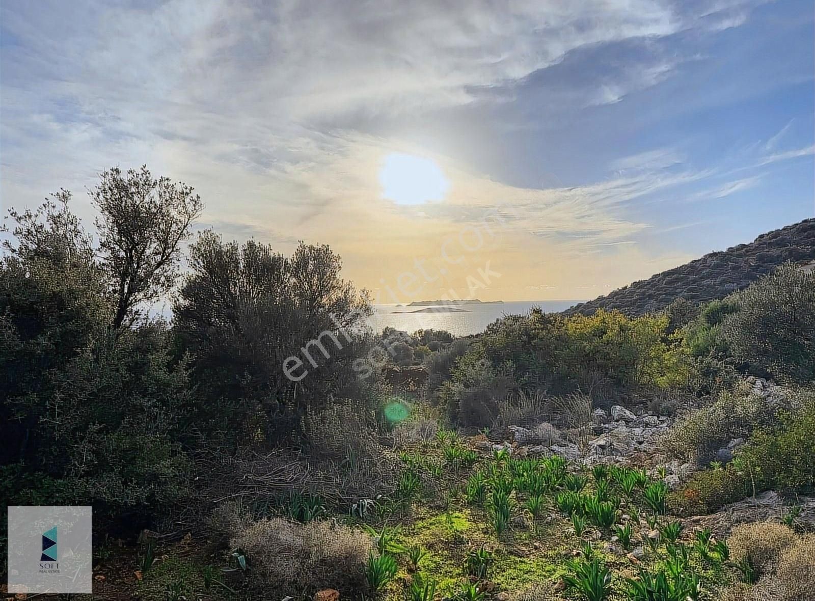 Kaş Ağullu Satılık Tarla Kaş Gökseki Mevkiinde Deniz Manzaralı Müstakil Arazi