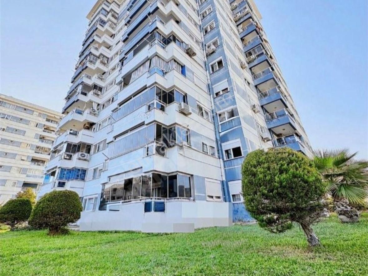 Muratpaşa Dutlubahçe Satılık Daire Dutlubahçede Havuzlu Site İçinde Arakat 2+1 Daire