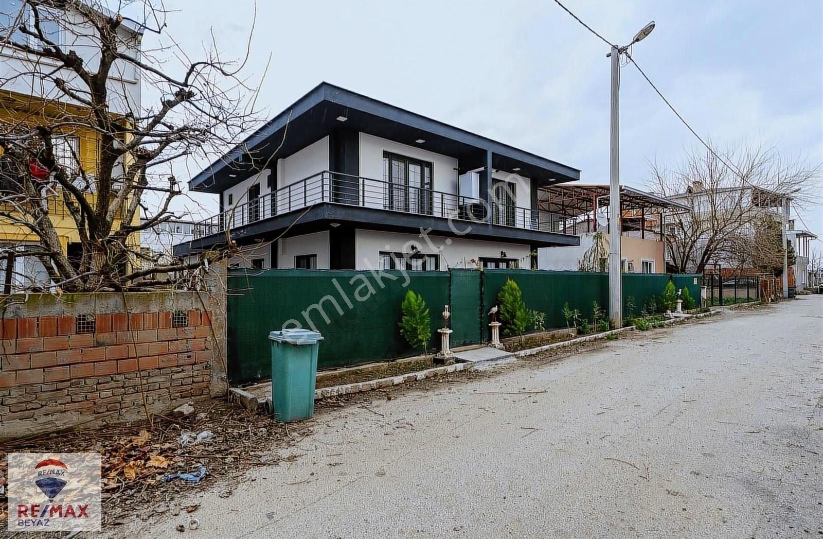 Osmangazi Çukurcaköy Satılık Villa Remax Beyaz Çukurcaköy Mh 2+1 Satılık Villa