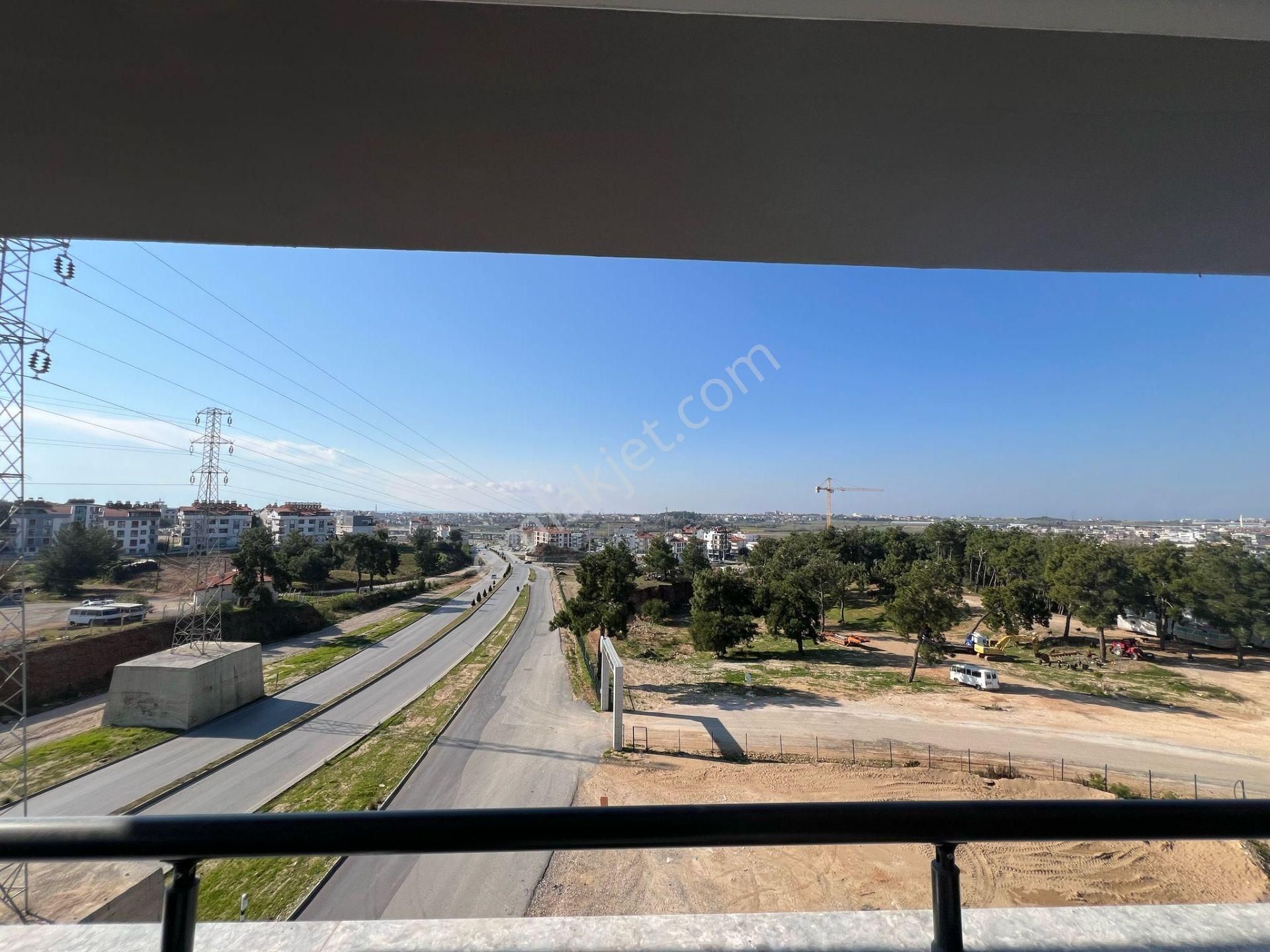 Manavgat Sarılar Ana Cadde Üzerinde Satılık 3+1 Sıfır Dubleks - Görsel 18