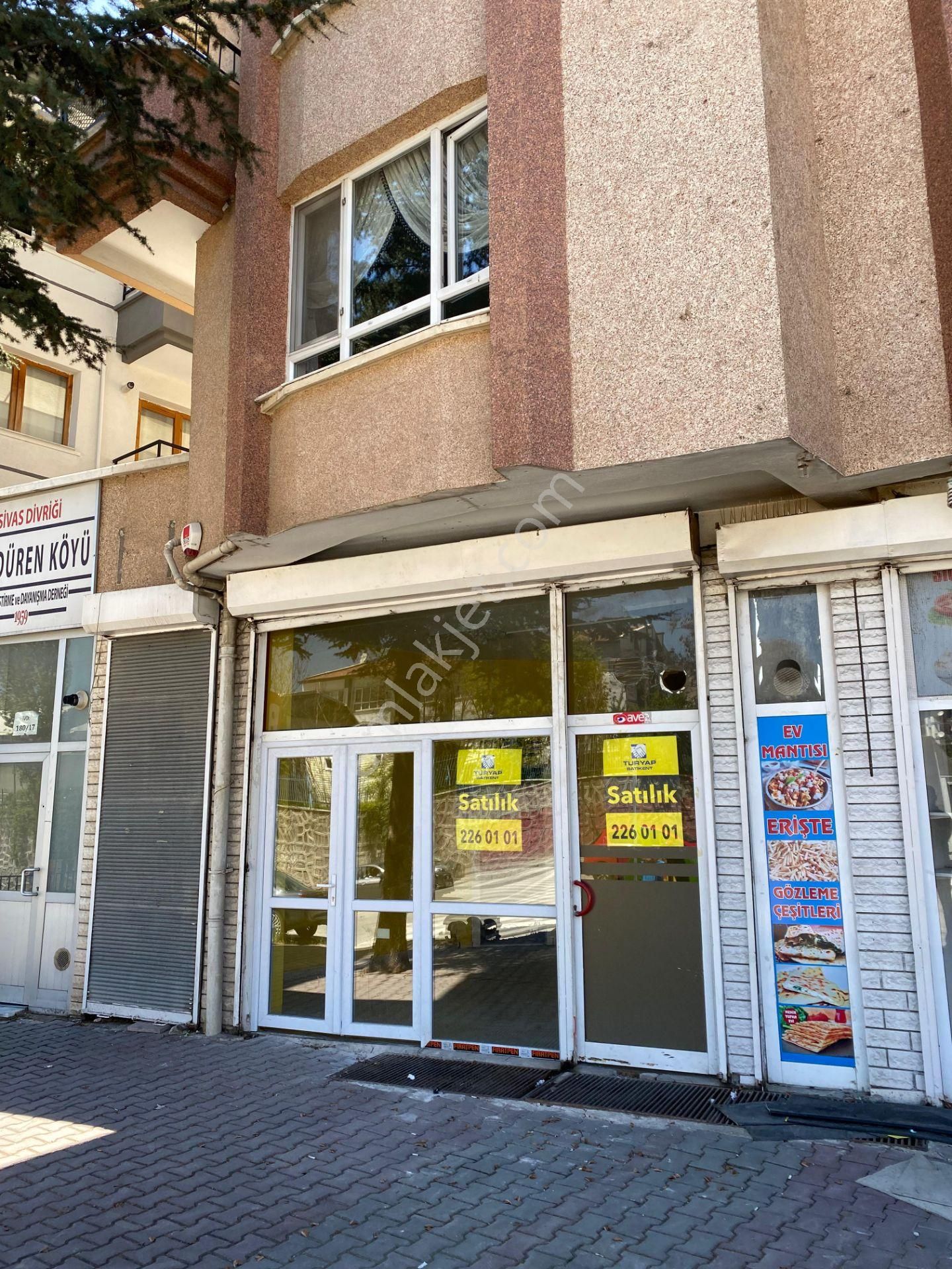 Tıp Fakültesi Caddesi Üzeründe Satılık İş Yeri Boş