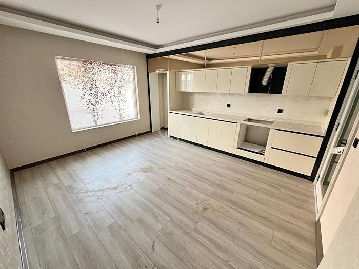 Fevzi Cakmak Mah Orhangazi Cad. Merkezi Konumda 2+0 Daire