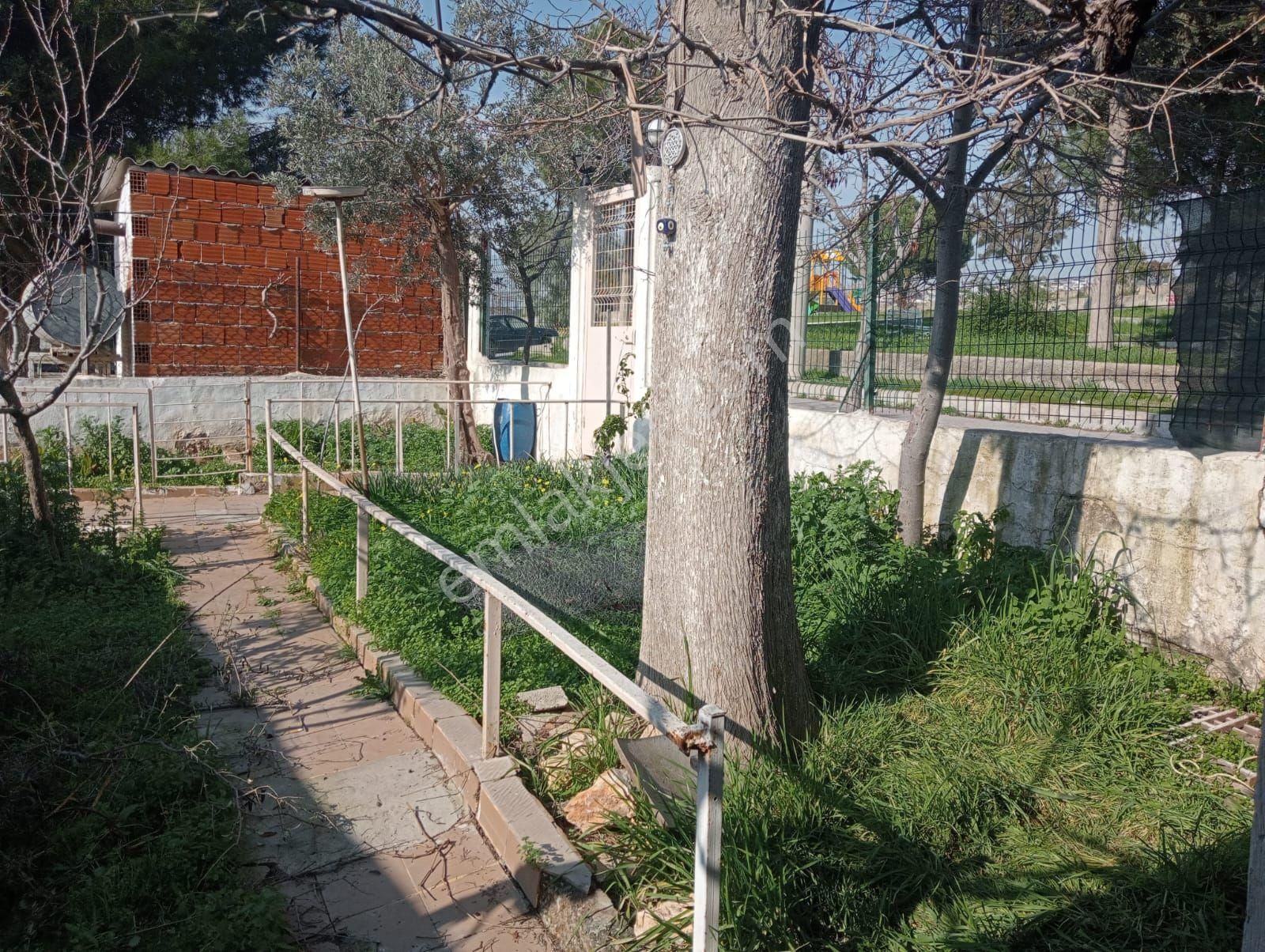 Bucada Köşe Konumlu 174 M2 Arsada Mustakil Ev - Görsel 30