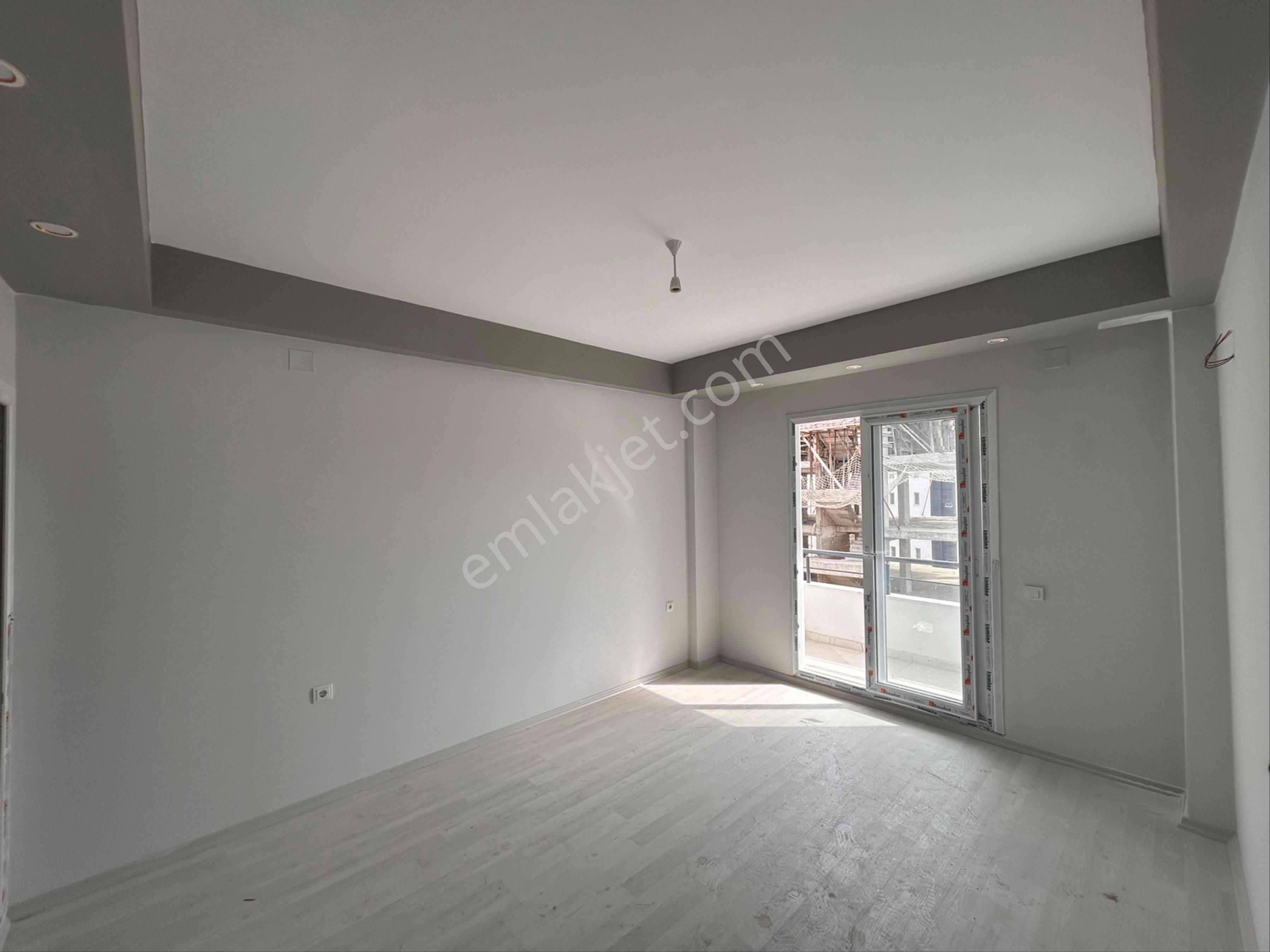 Erdemli Akdeniz Satılık Daire Tapu Caddesi Civarı Sıfır 2+1 Daire