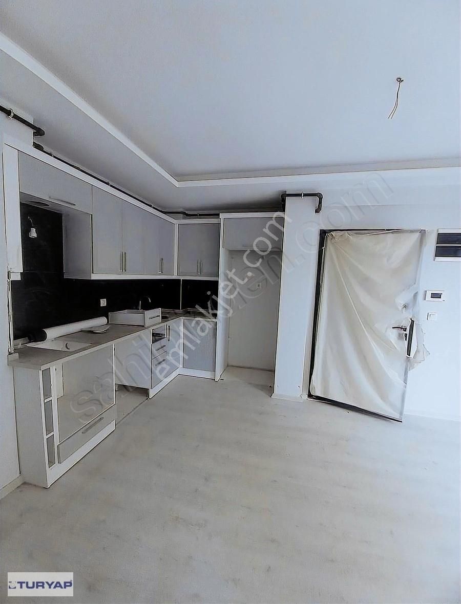 Buca Akıncılar Kiralık Daire Akıncılar Mah.asansörlü Arakat 1+1 Sıfır Kiralık Daire