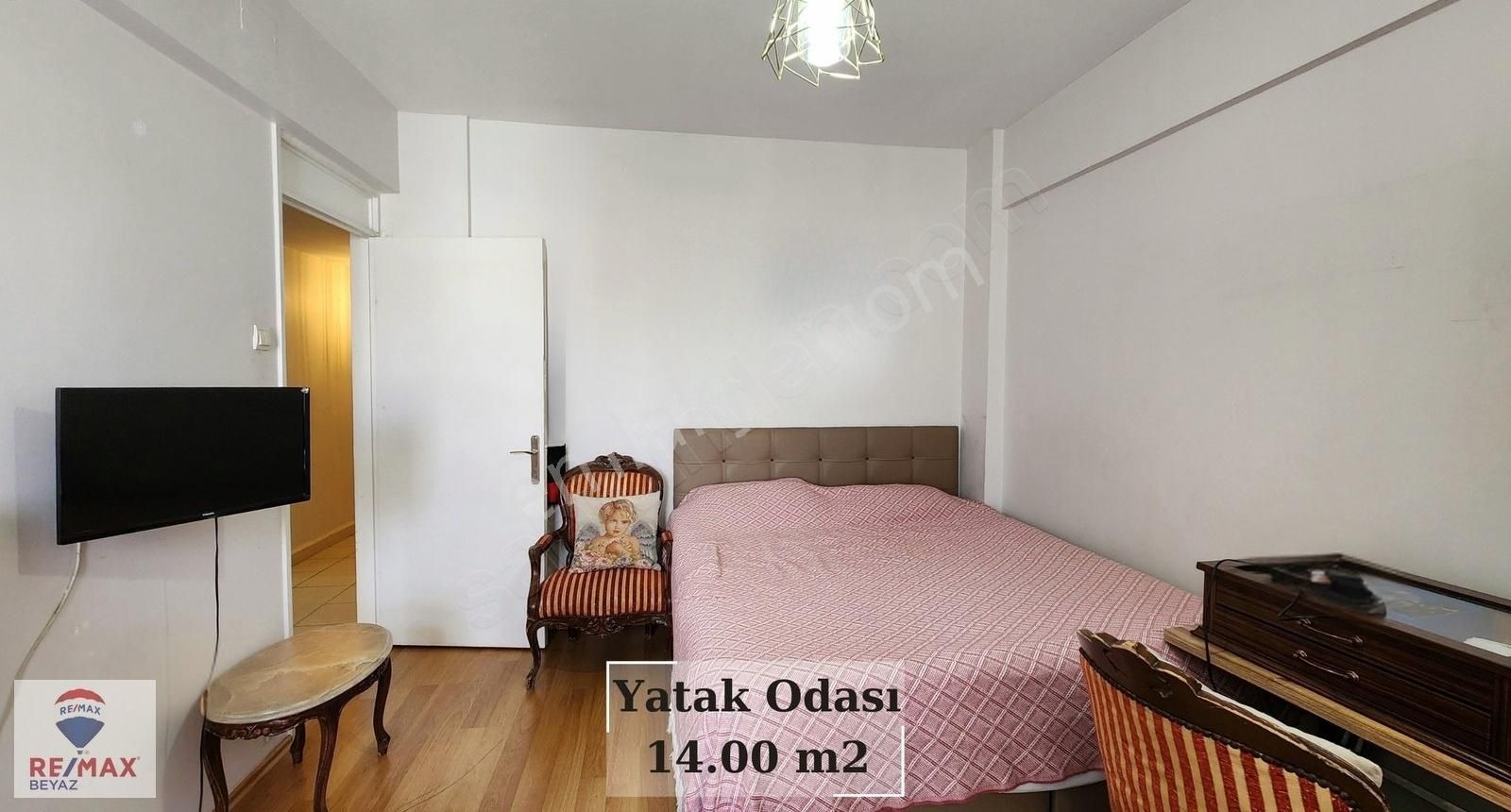 Osmangazi Kükürtlü Satılık Daire Remax Beyaz Kükürtlü Mah. Çekirge Cad. Cepheli 3+1 Daire