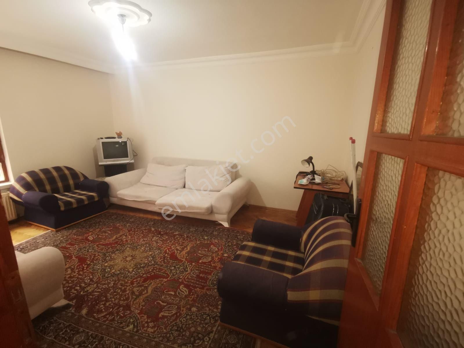 Çankaya Topraklık Kiralık Daire Burak Emlaktan Kiralık Daire 2+1 Eşyalı