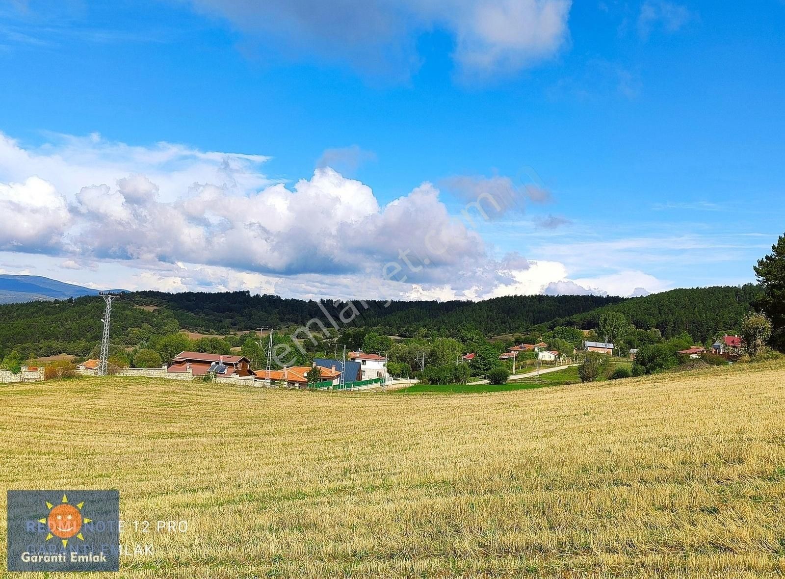 Kastamonu Merkez Kuzyaka Bucağı Emirler Köyü (Tabasak) Satılık Özel Kullanım Garanti Emlak'tan Merkeze 12 Km 7 Dönüm Emsalsiz Çiftlik Arazisi