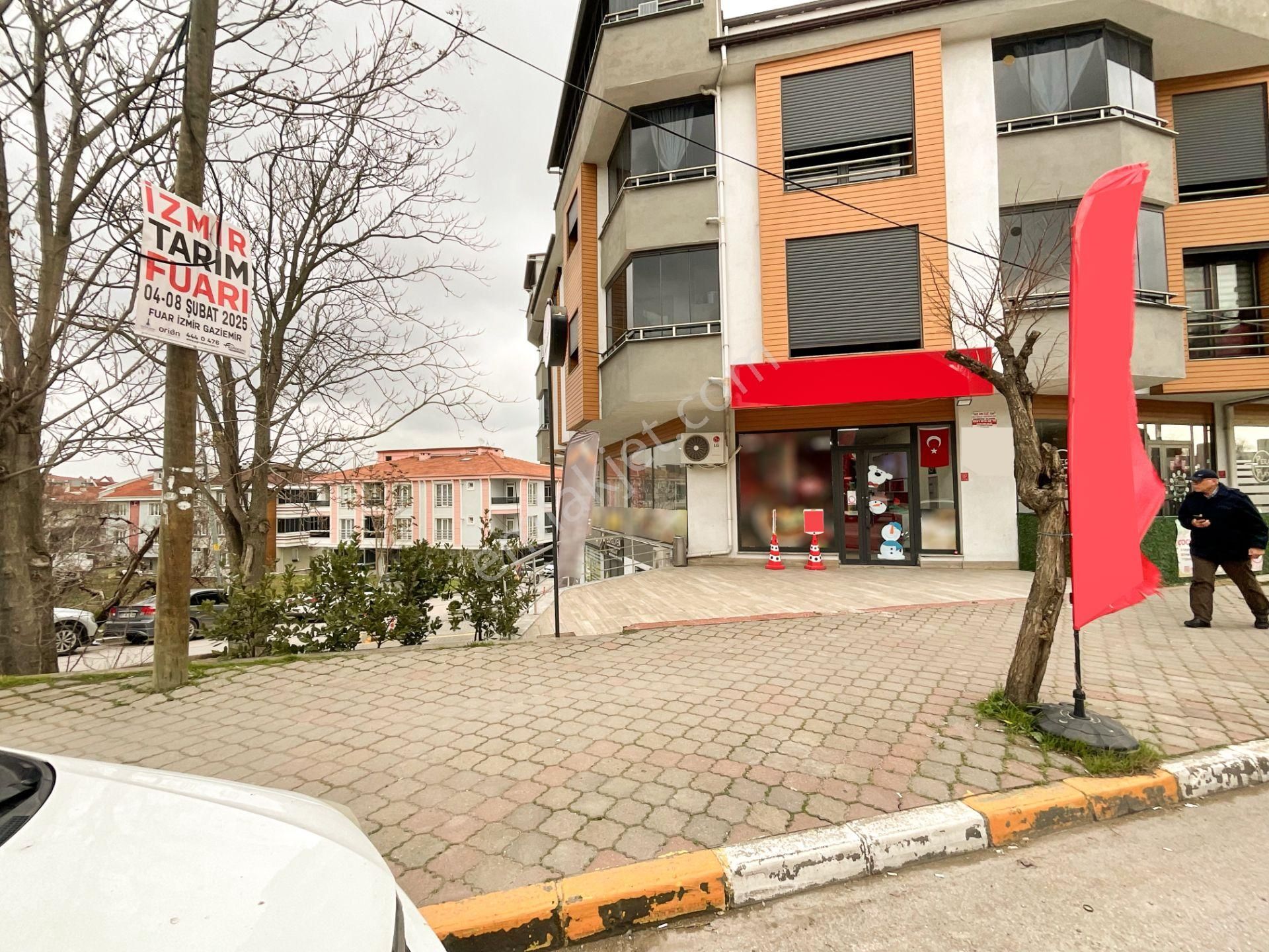 Altıeylül Yıldız Satılık Dükkan & Mağaza C21 Loca'dan Osb Yolu Üzeri Kurumsal Kiracılı Satılık Dükkan