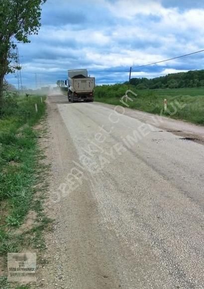 Pehlivanköy Yeşilova Köyü Satılık Tarla Kırklareli Pehlivanköy Yeşilova Köyün De Tek Tapu Arsa