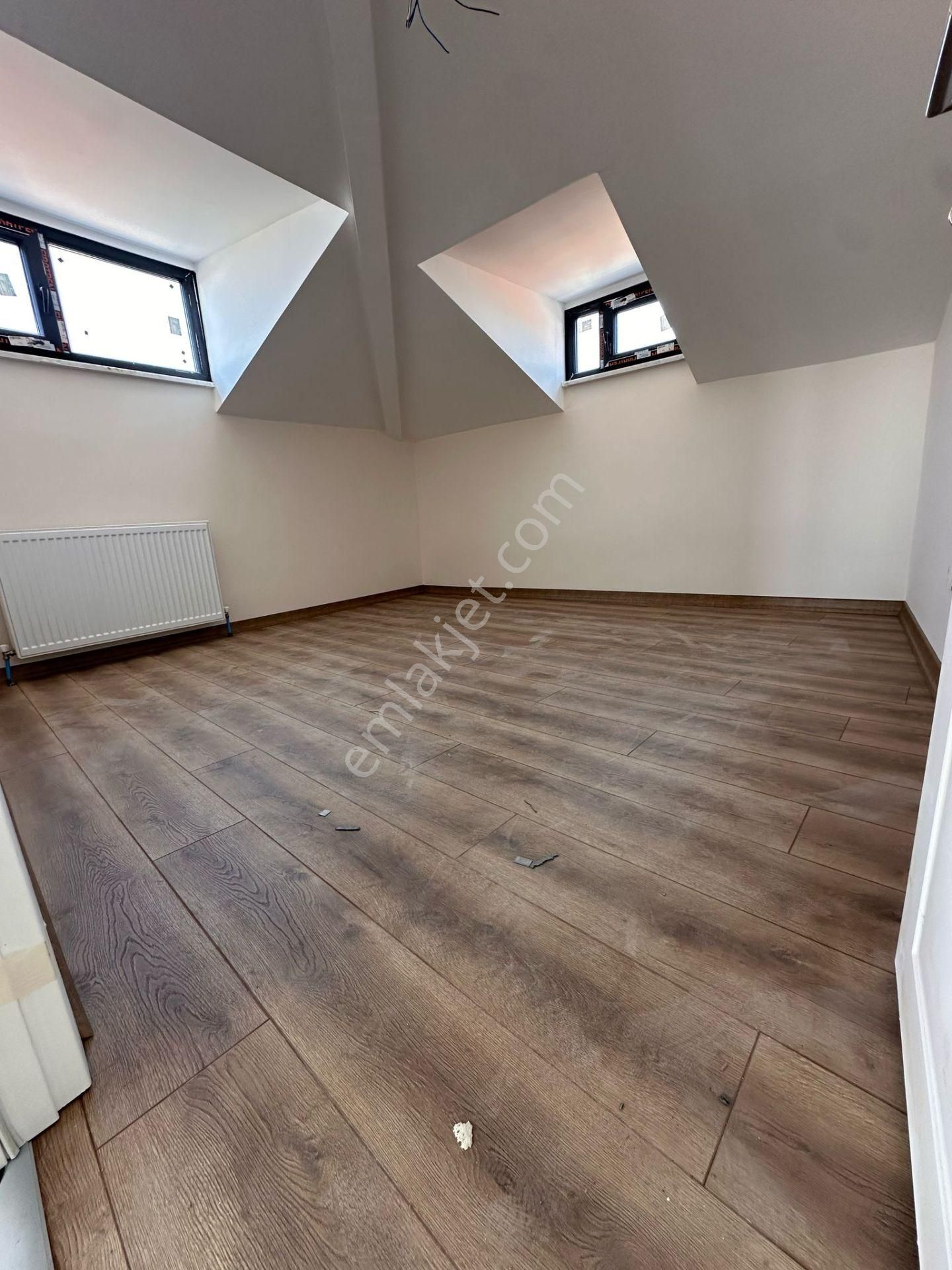 Bakırkoy Z.baba Da Dublex Onu Açık Ferah 17 M2 Teraslı Daire - Görsel 17