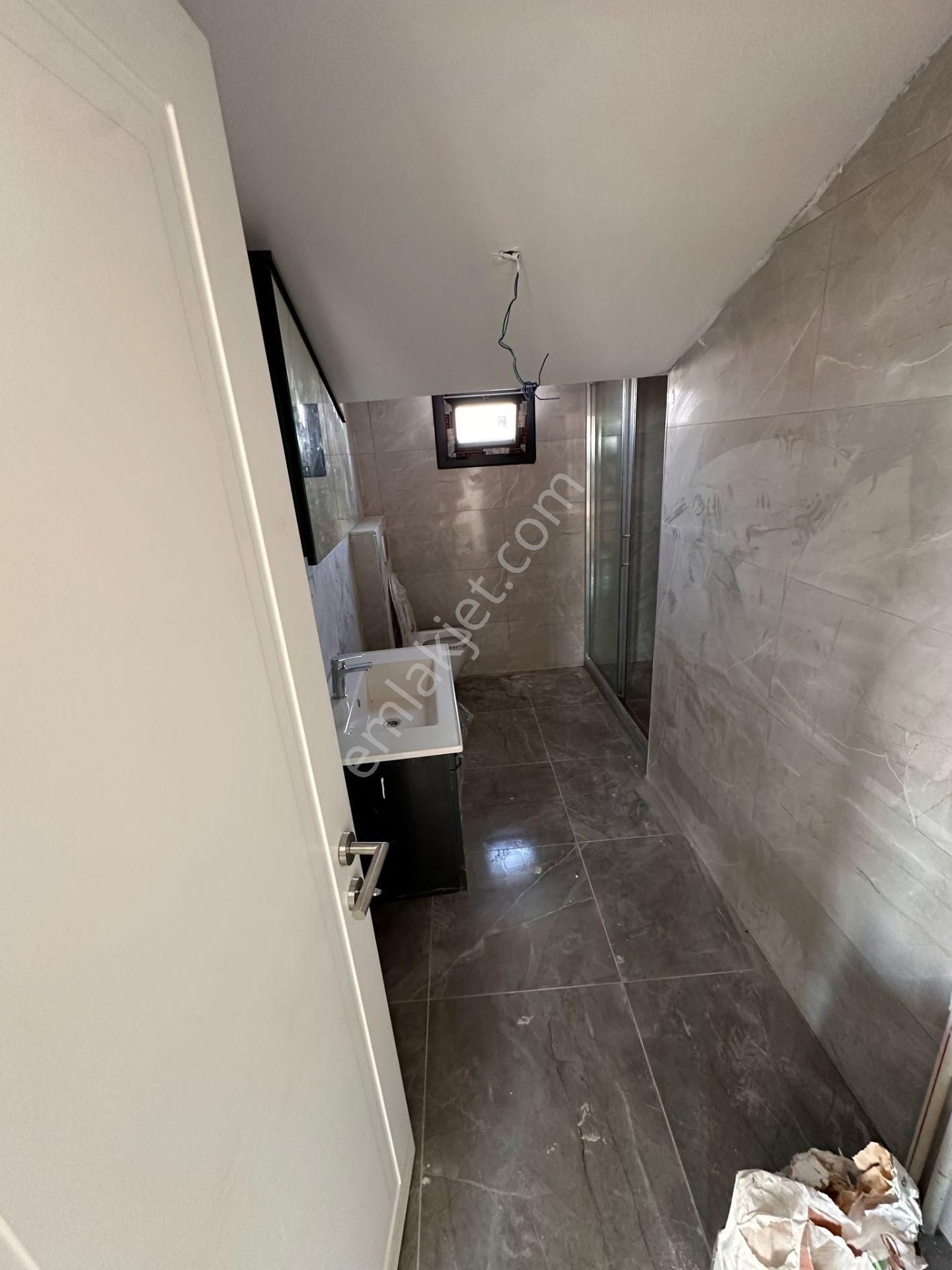 Bakırkoy Z.baba Da Dublex Onu Açık Ferah 17 M2 Teraslı Daire - Görsel 24