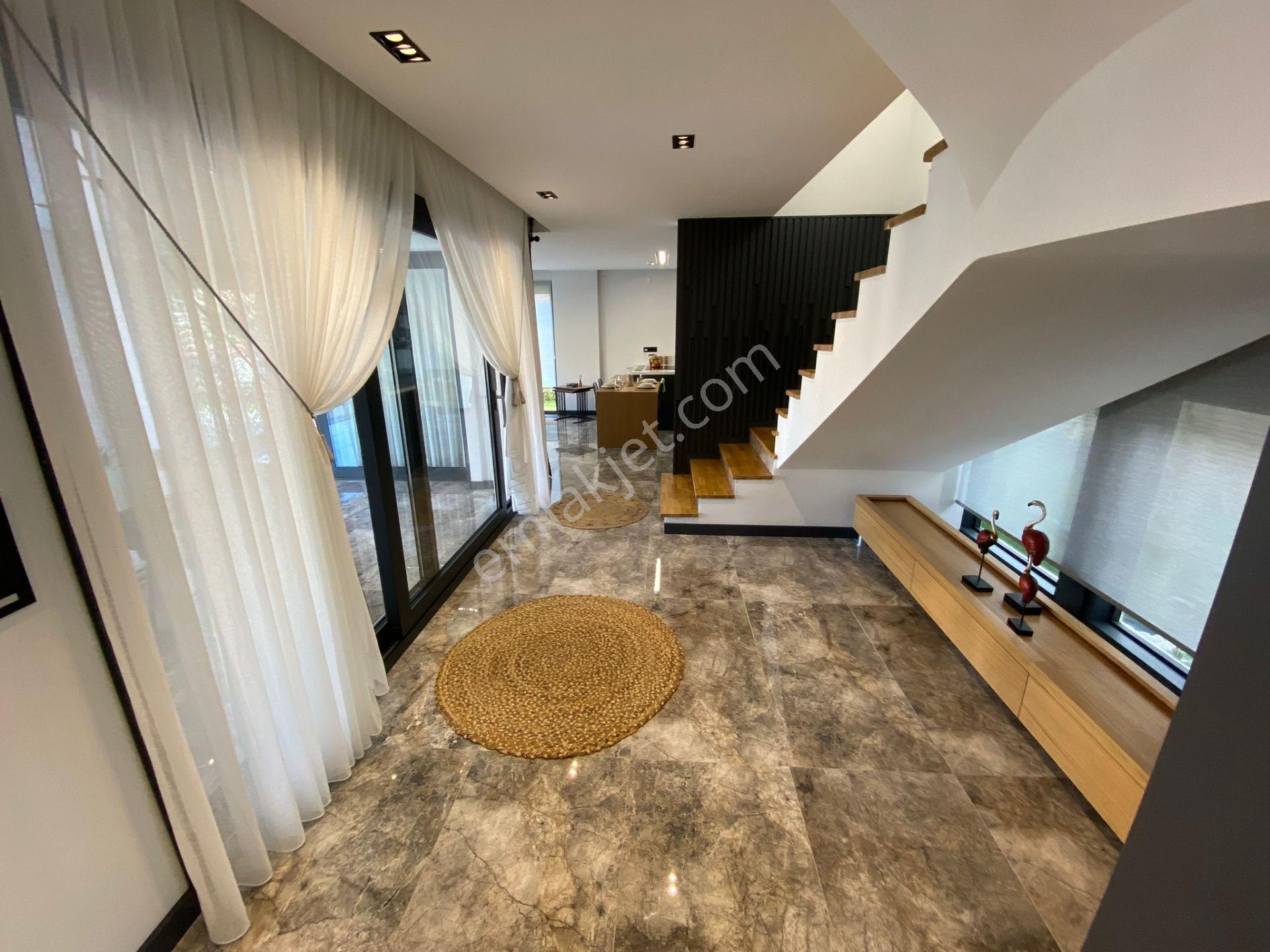 Full Manzara-güvenlik-bahçe-otopark-özel Havuz-hamam-sauna-akıllı Ev-müstakil - Görsel 14