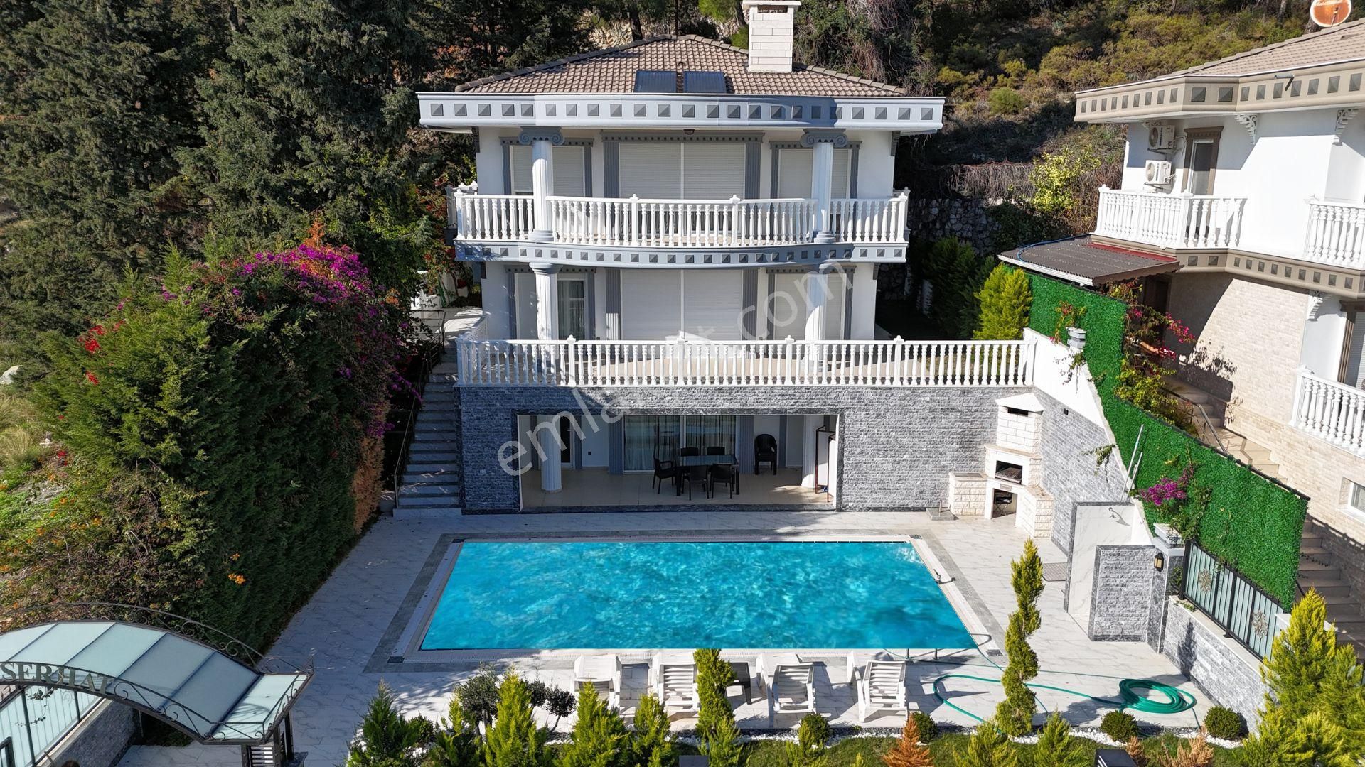 Kemer Çamyuva Satılık Villa Serkan Zorel'den Havuzlu Lüx Müstakil Villa Tr-en-ru